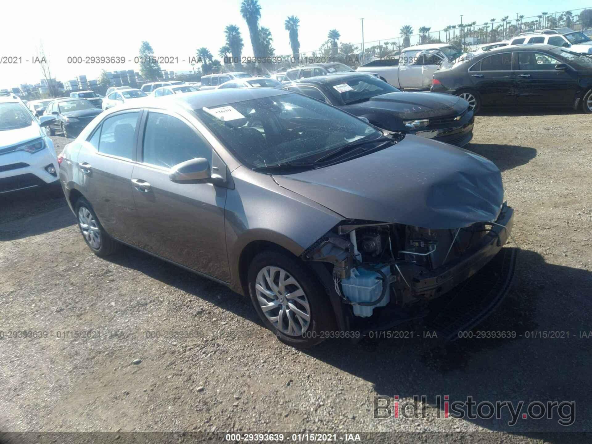 Photo 2T1BURHE3HC795869 - TOYOTA COROLLA 2017