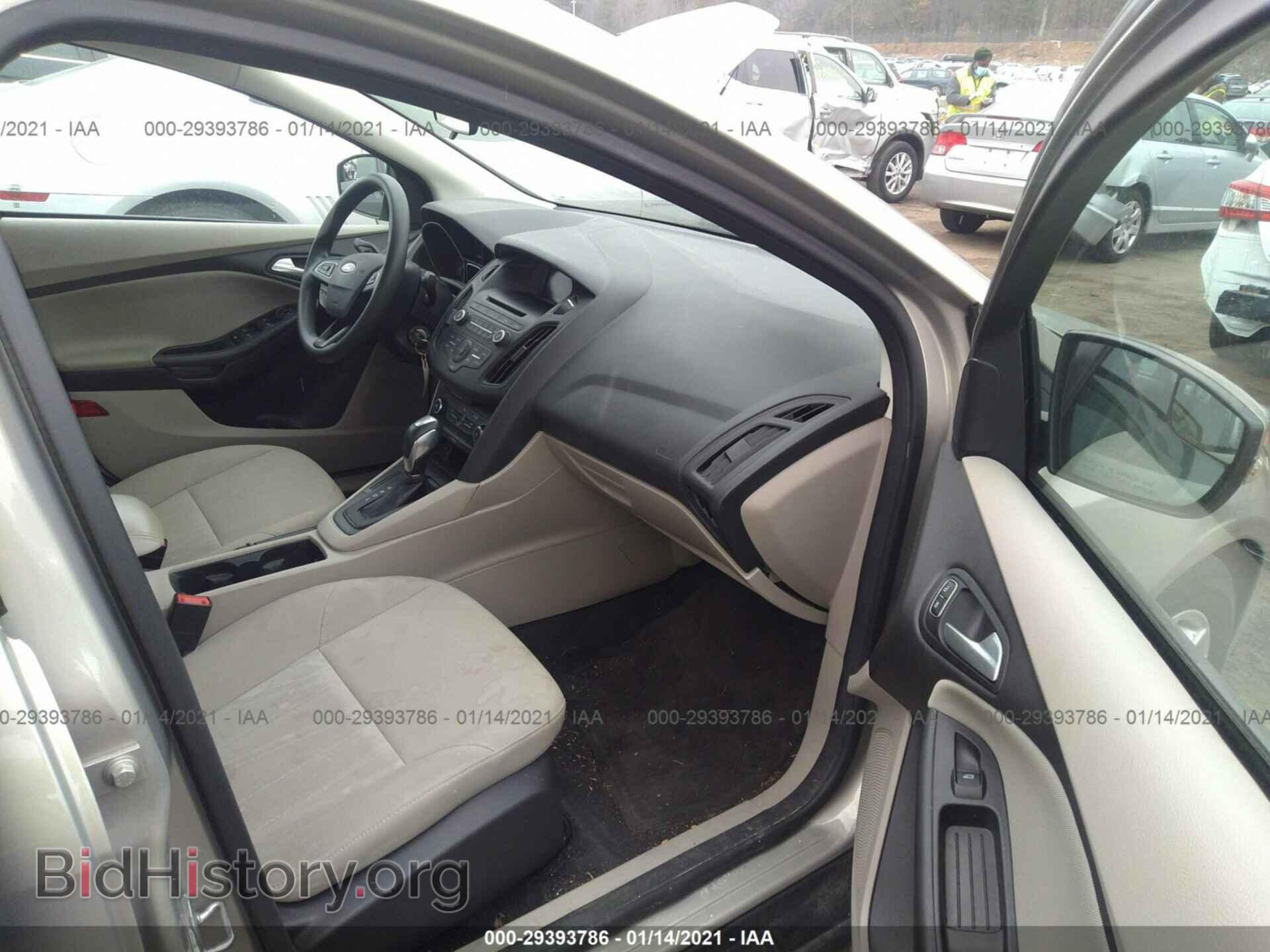 2016 FORD FOCUS - VIN: 1FADP3F28GL231993 - Photo 5