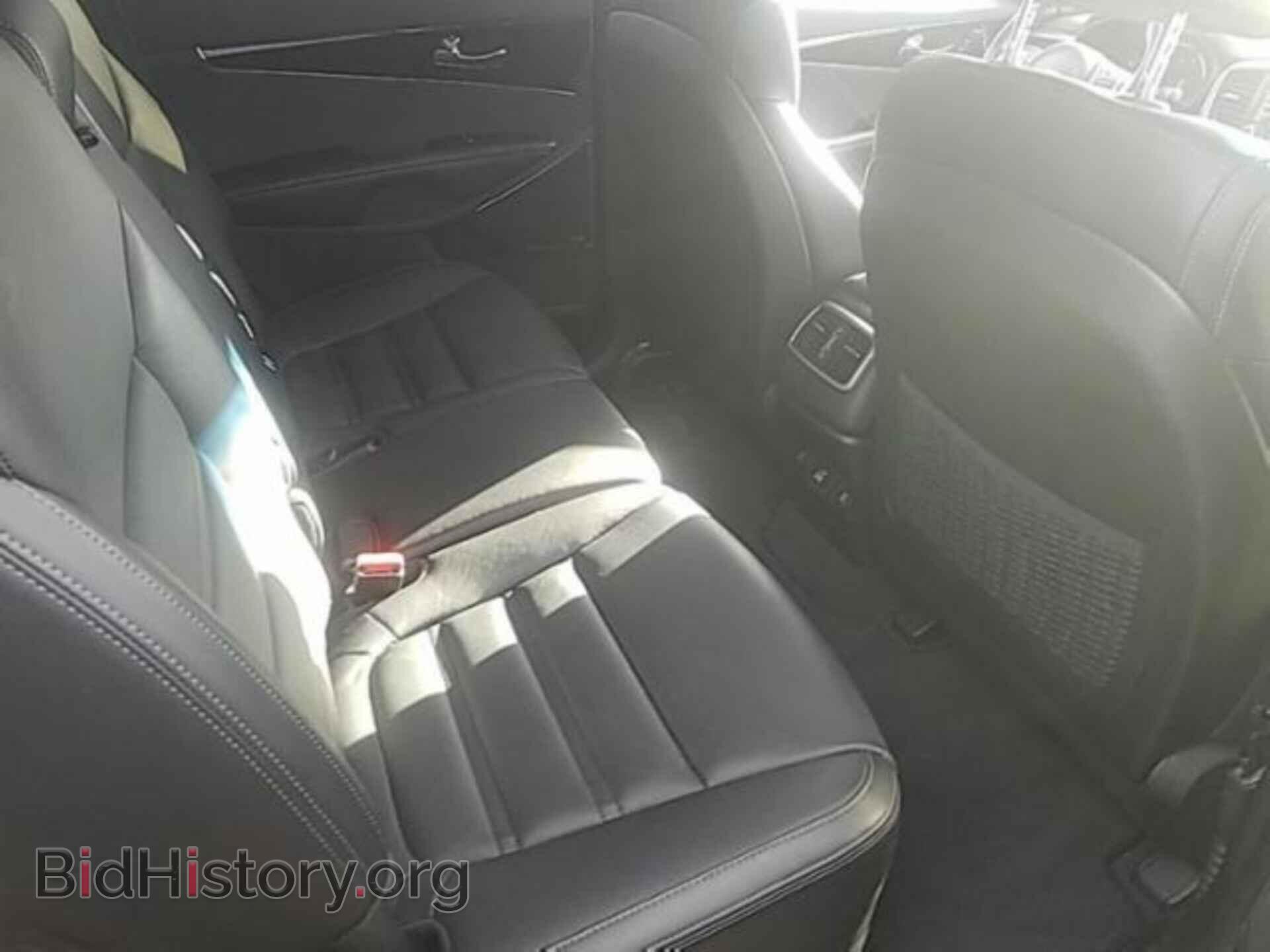 2018 KIA SORENTO - VIN: 5XYPKDA55JG363531 - Фото 9