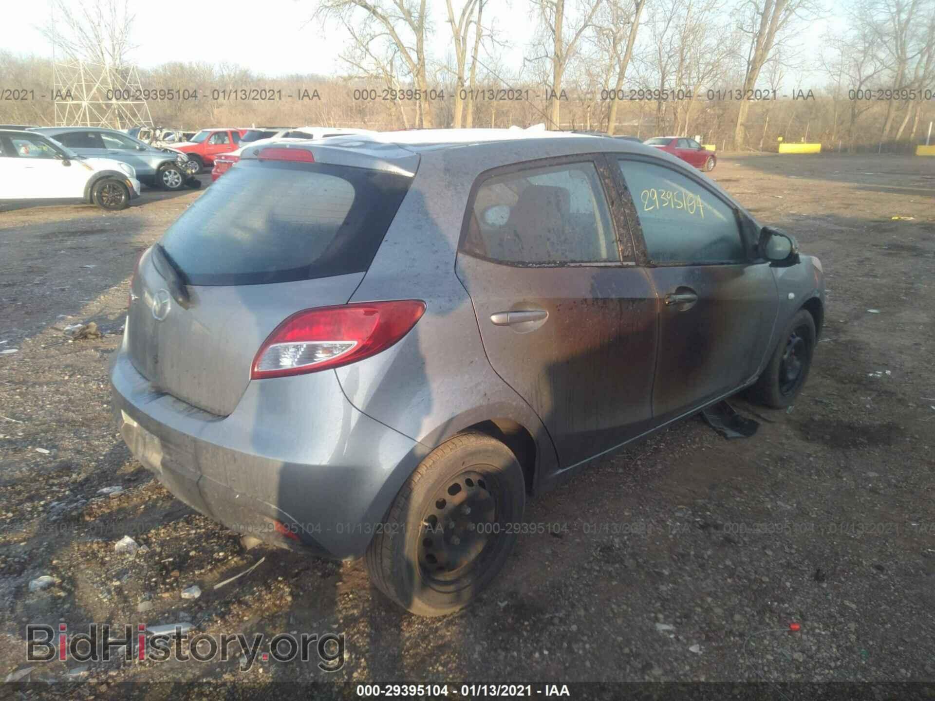 2014 MAZDA MAZDA2 - VIN: JM1DE1KY4E0182062 - Фото 4