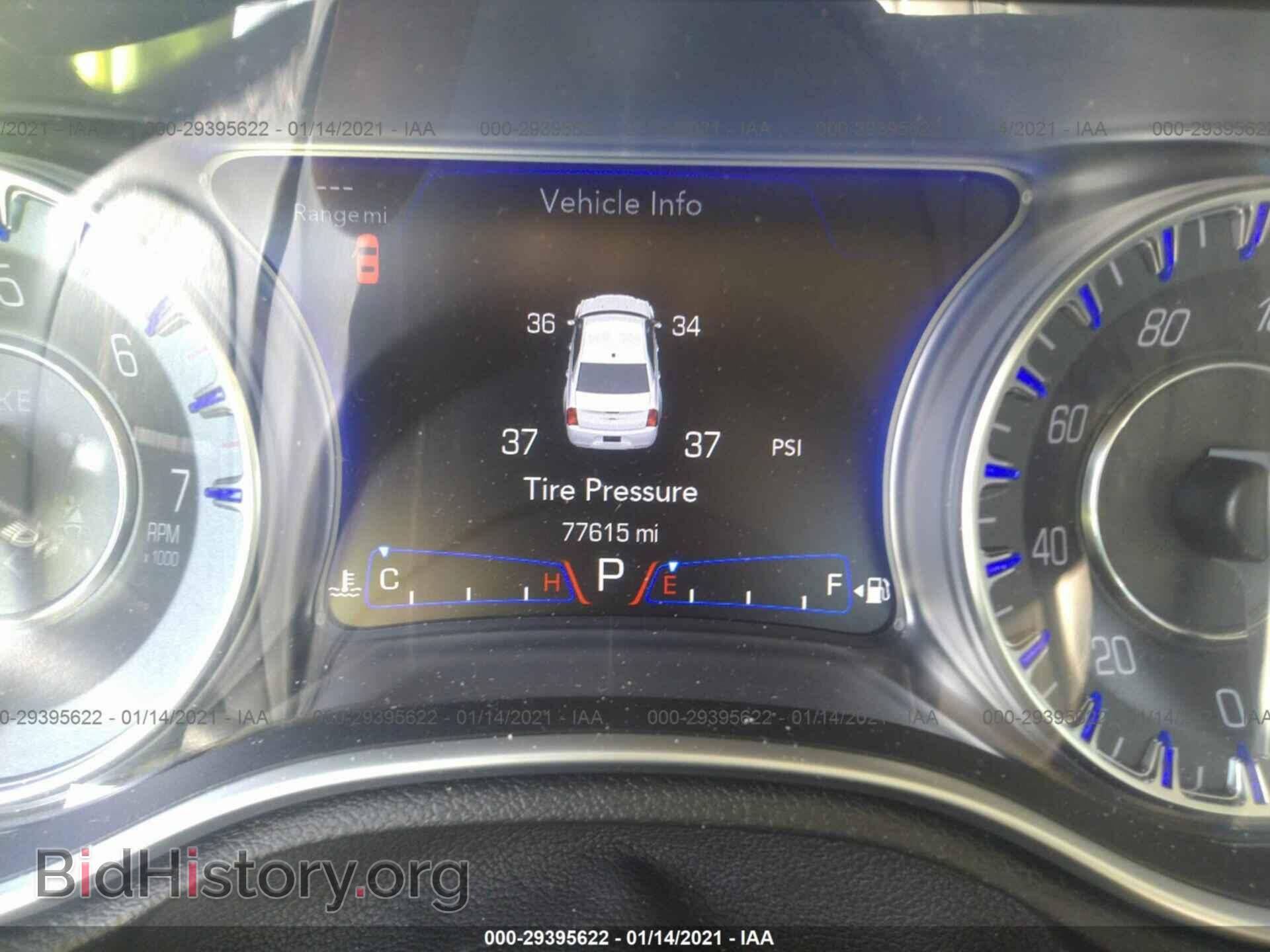 2016 CHRYSLER 300 - VIN: 2C3CCAEG3GH244087 - Photo 7