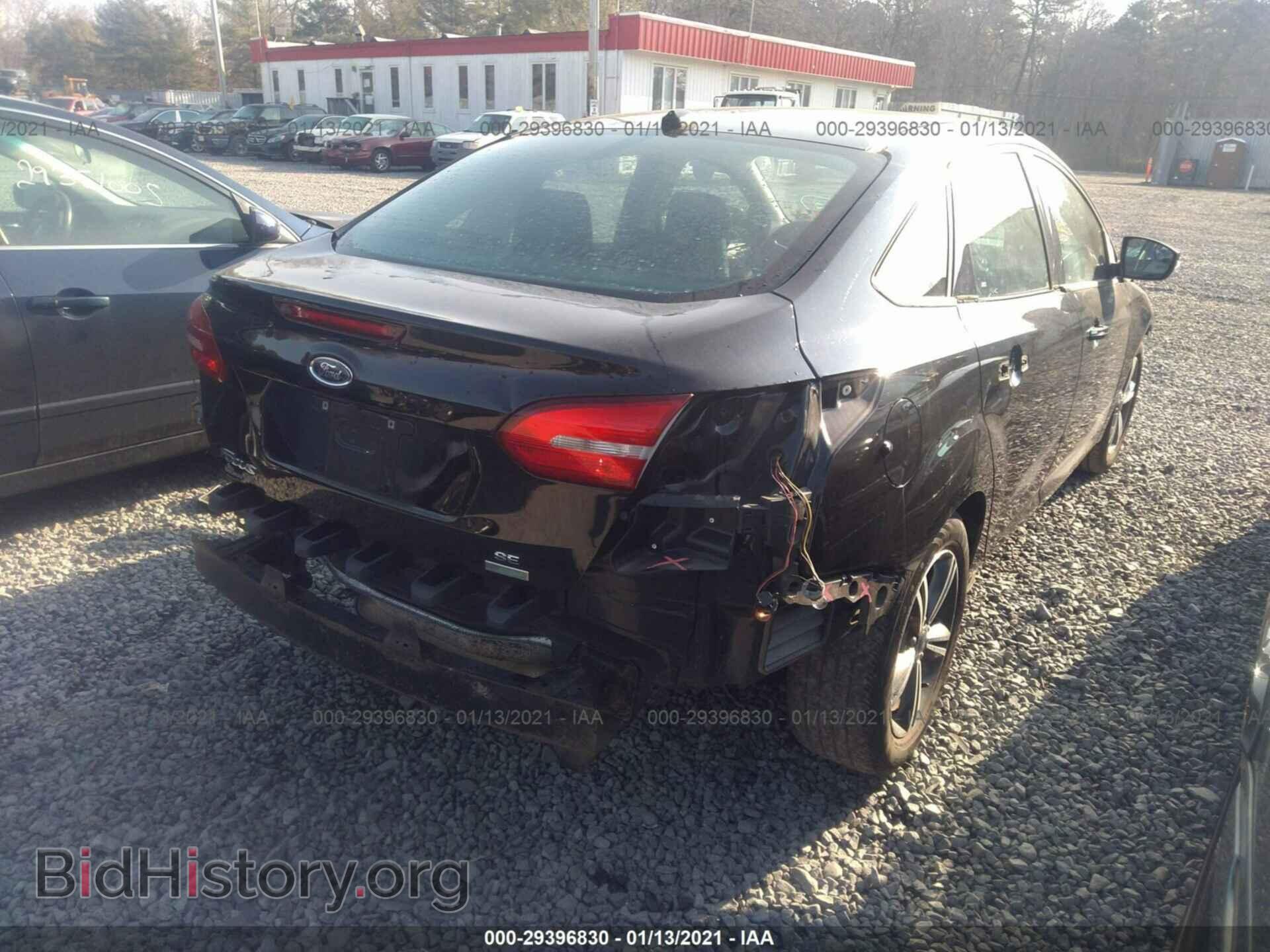 2017 FORD FOCUS - VIN: 1FADP3FE3HL234084 - Фото 4
