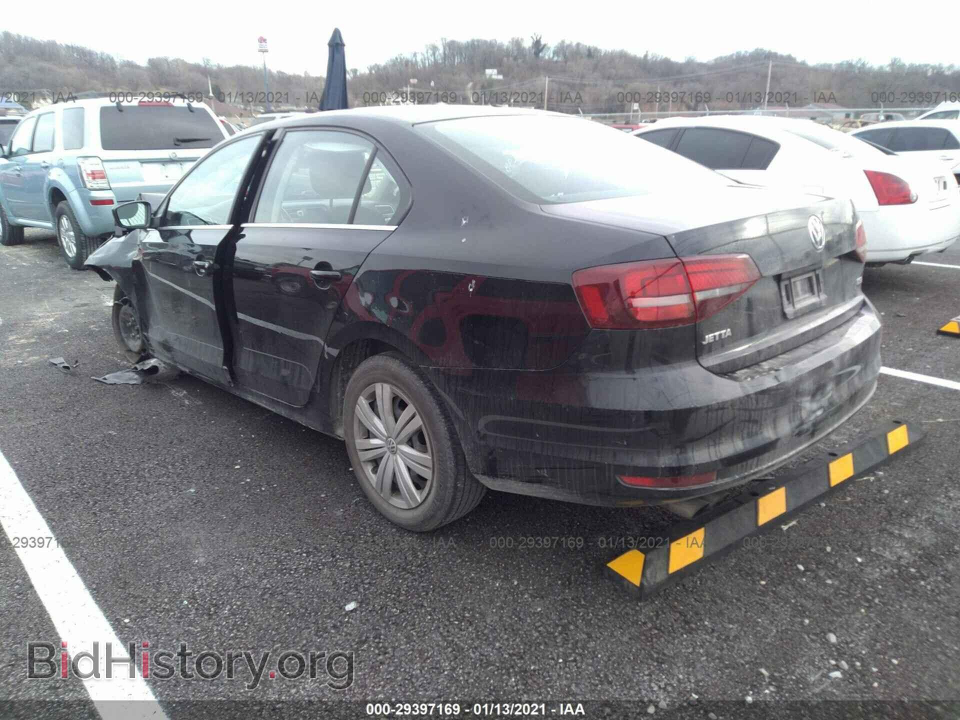 2017 VOLKSWAGEN JETTA - VIN: 3VW2B7AJ3HM237218 - Photo 3