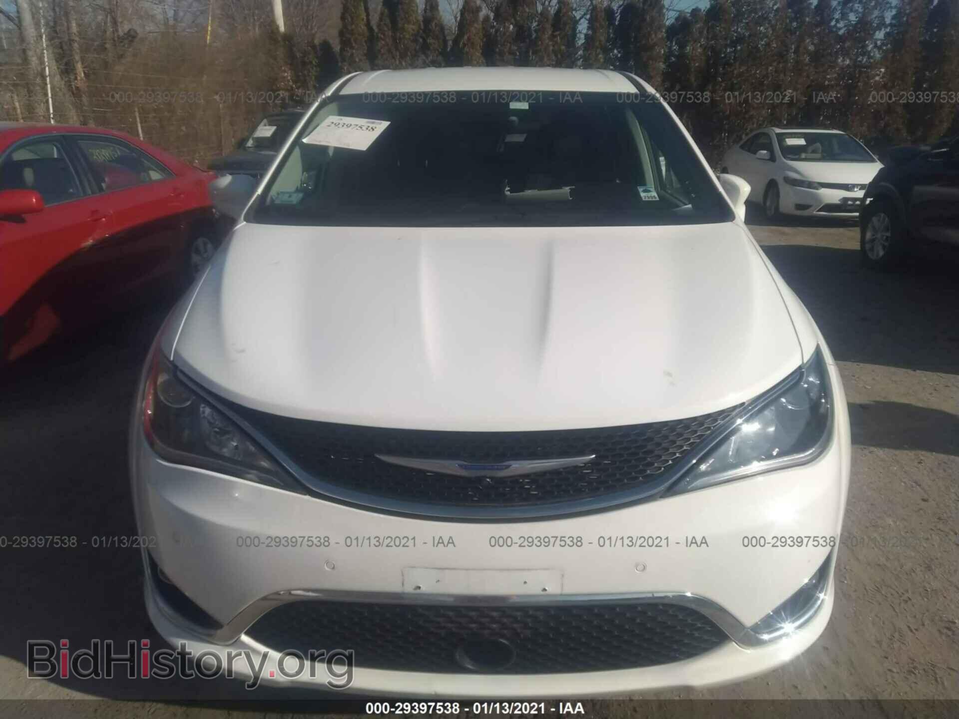 2019 CHRYSLER PACIFICA - VIN: 2C4RC1FG3KR609925 - Фото 6