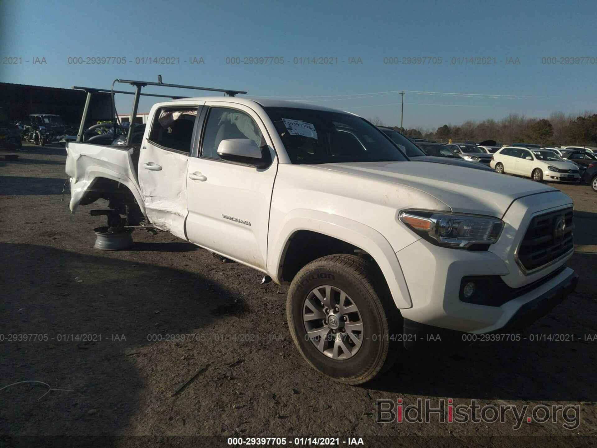 Photo 5TFCZ5AN3JX155483 - TOYOTA TACOMA 2018