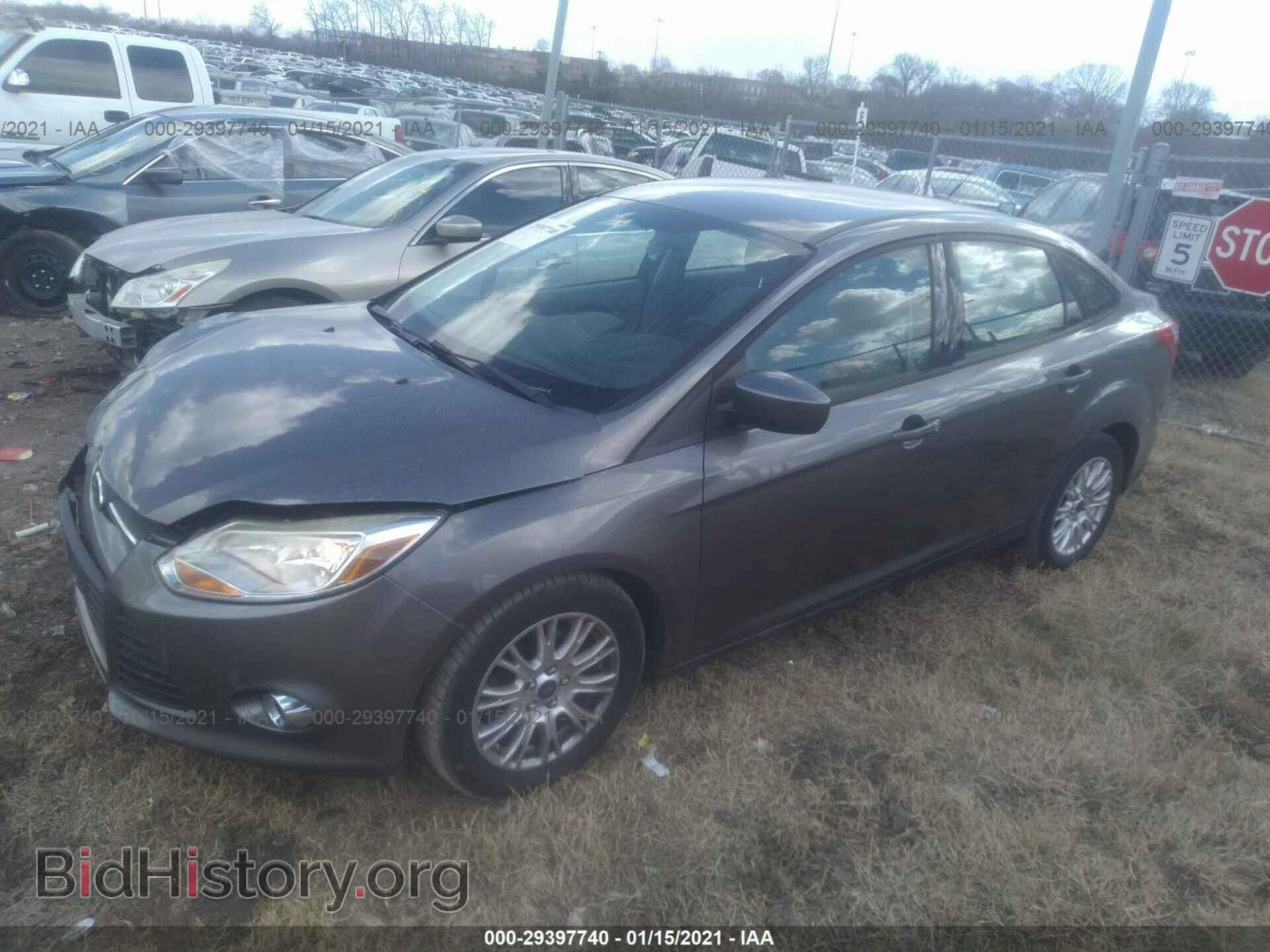 2012 FORD FOCUS - VIN: 1FAHP3F22CL394831 - Photo 2