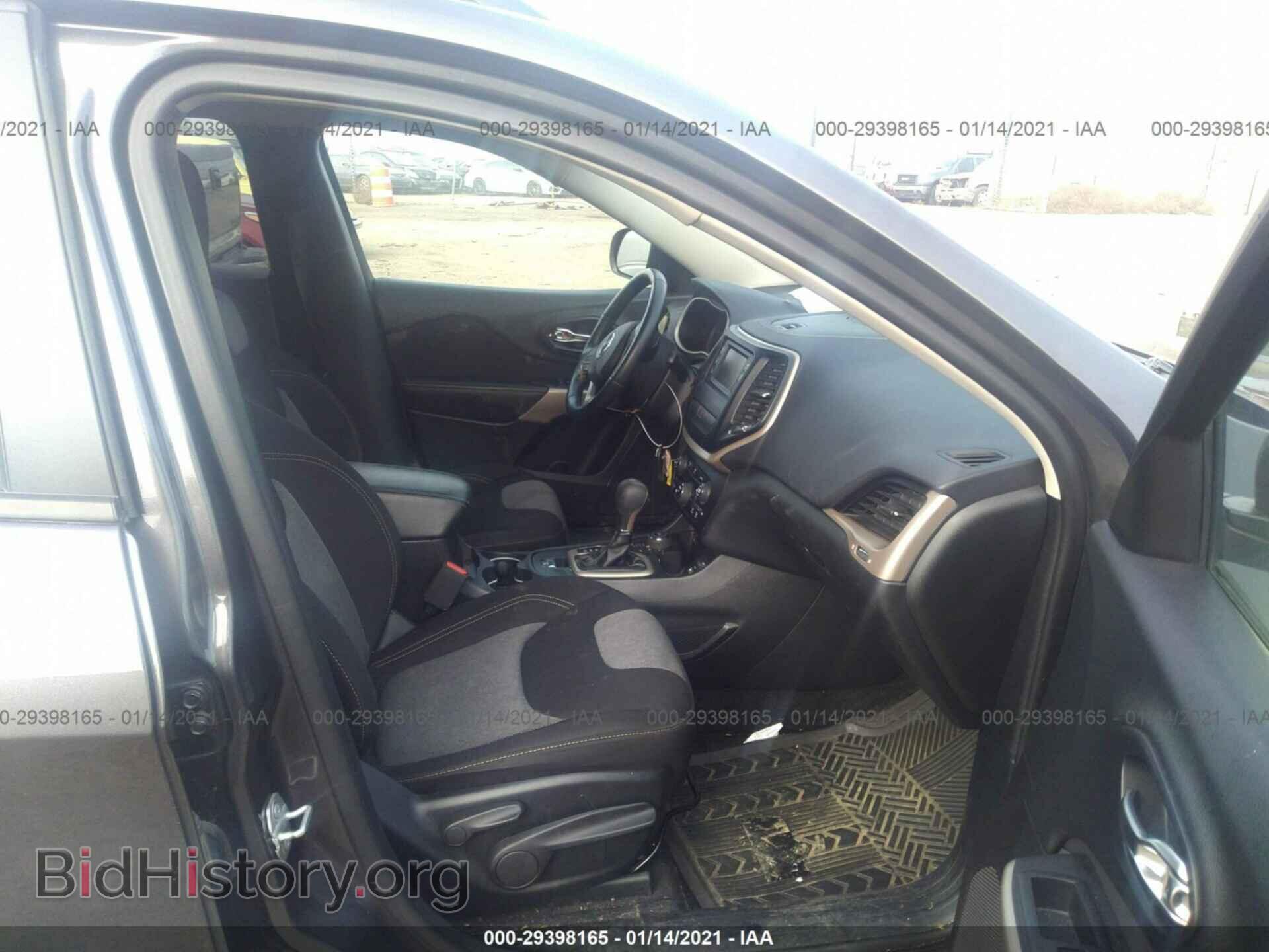 2018 JEEP CHEROKEE - VIN: 1C4PJMCB9JD578737 - Фото 5