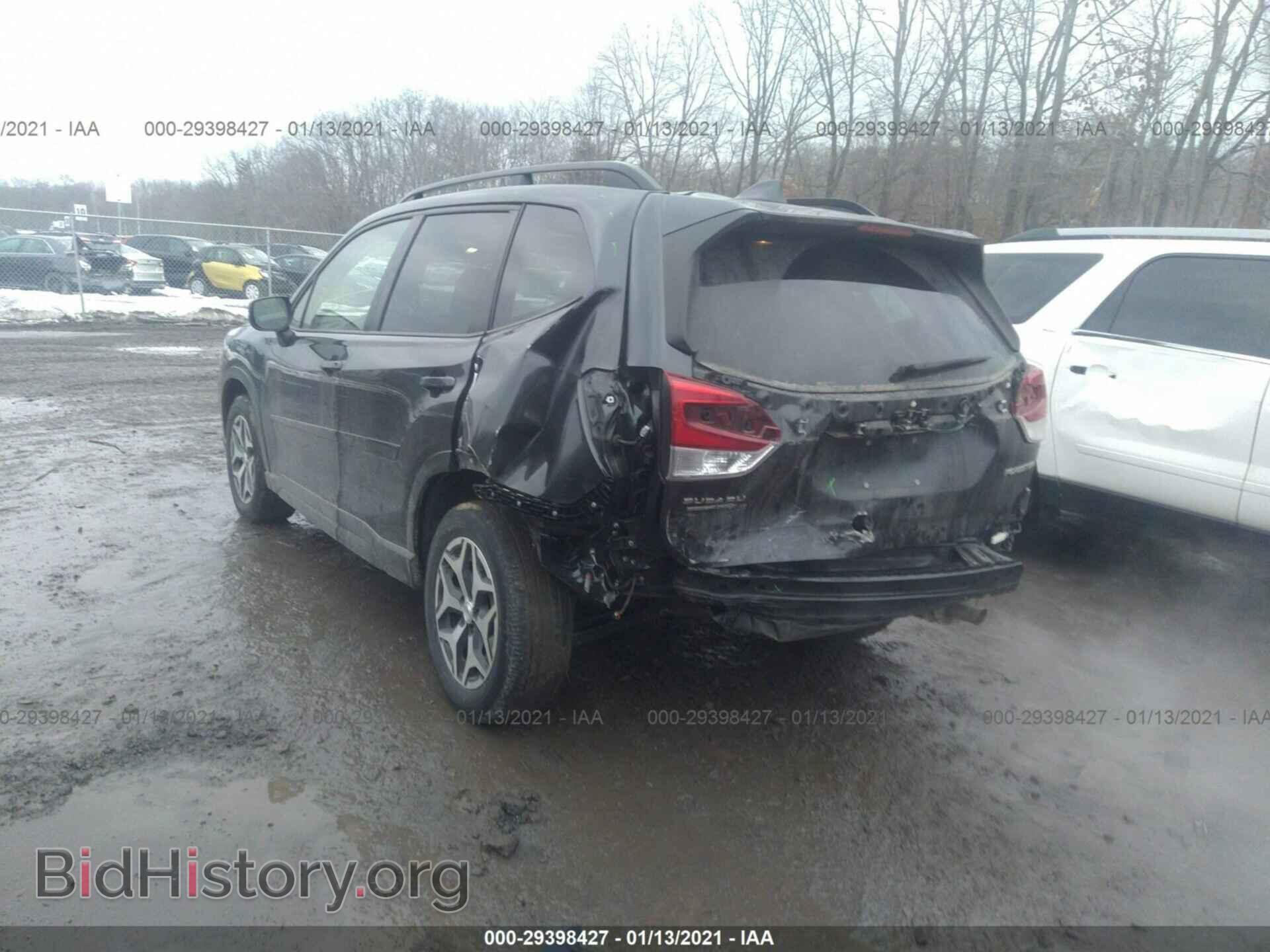 2019 SUBARU FORESTER - VIN: JF2SKAGC2KH425783 - Фото 3