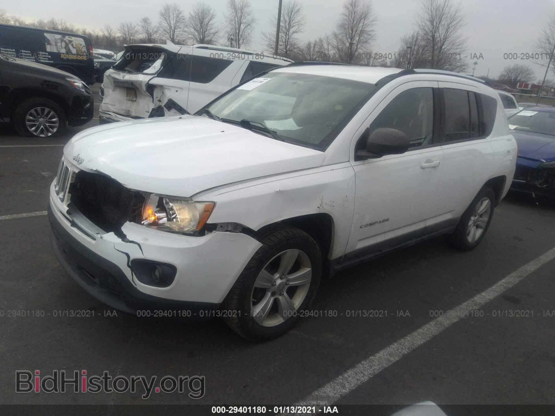 2011 JEEP COMPASS - VIN: 1J4NF1FB5BD135418 - Photo 2