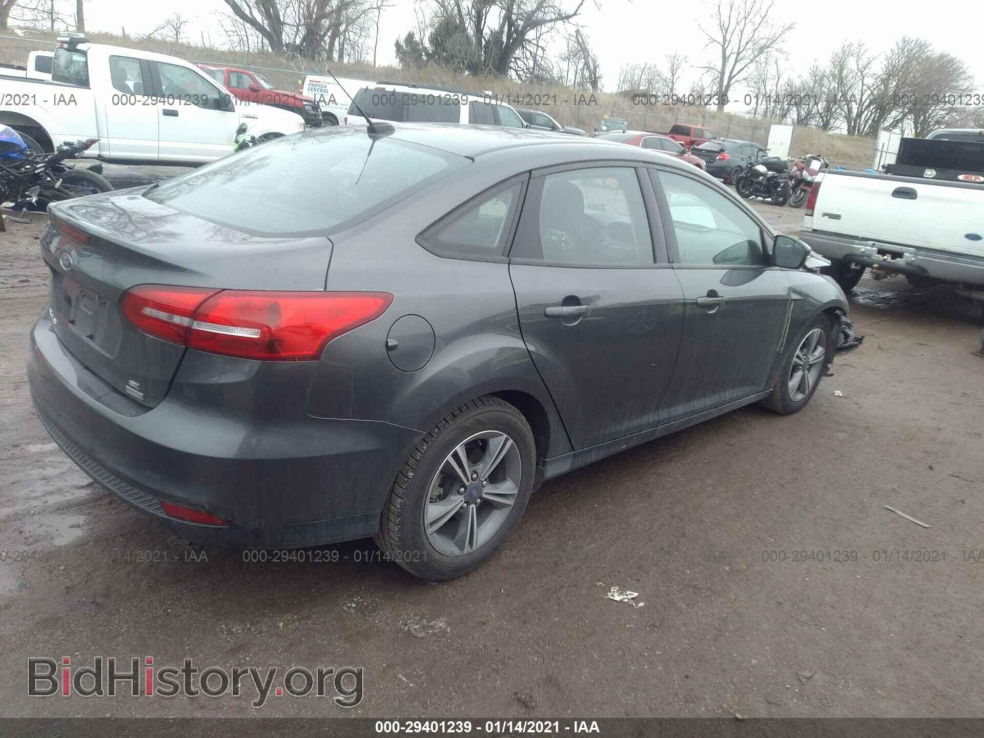 2017 FORD FOCUS - VIN: 1FADP3FE5HL210420 - Фото 4