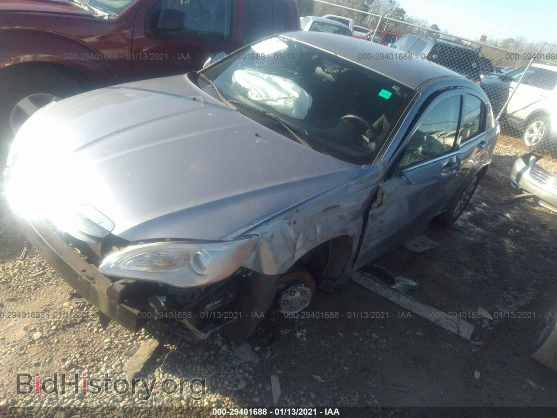 2013 CHRYSLER 200 - VIN: 1C3CCBBB9DN514991 - Фото 2