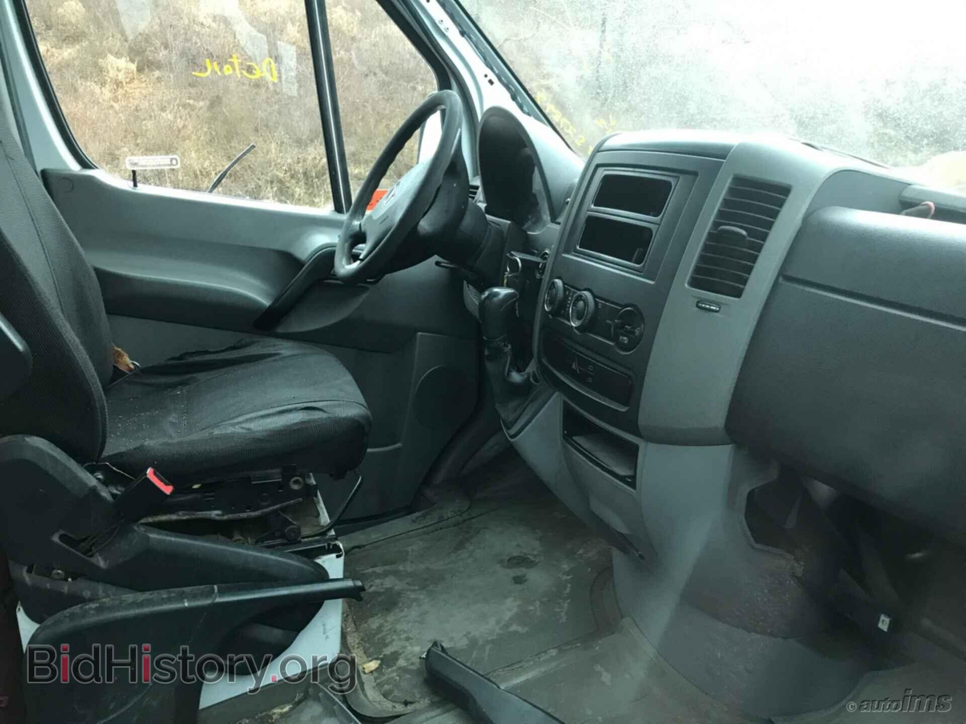 2012 MERCEDES-BENZ SPRINTER CARGO VANS - VIN: WD3PE8CB9C5696306 - Фото 5