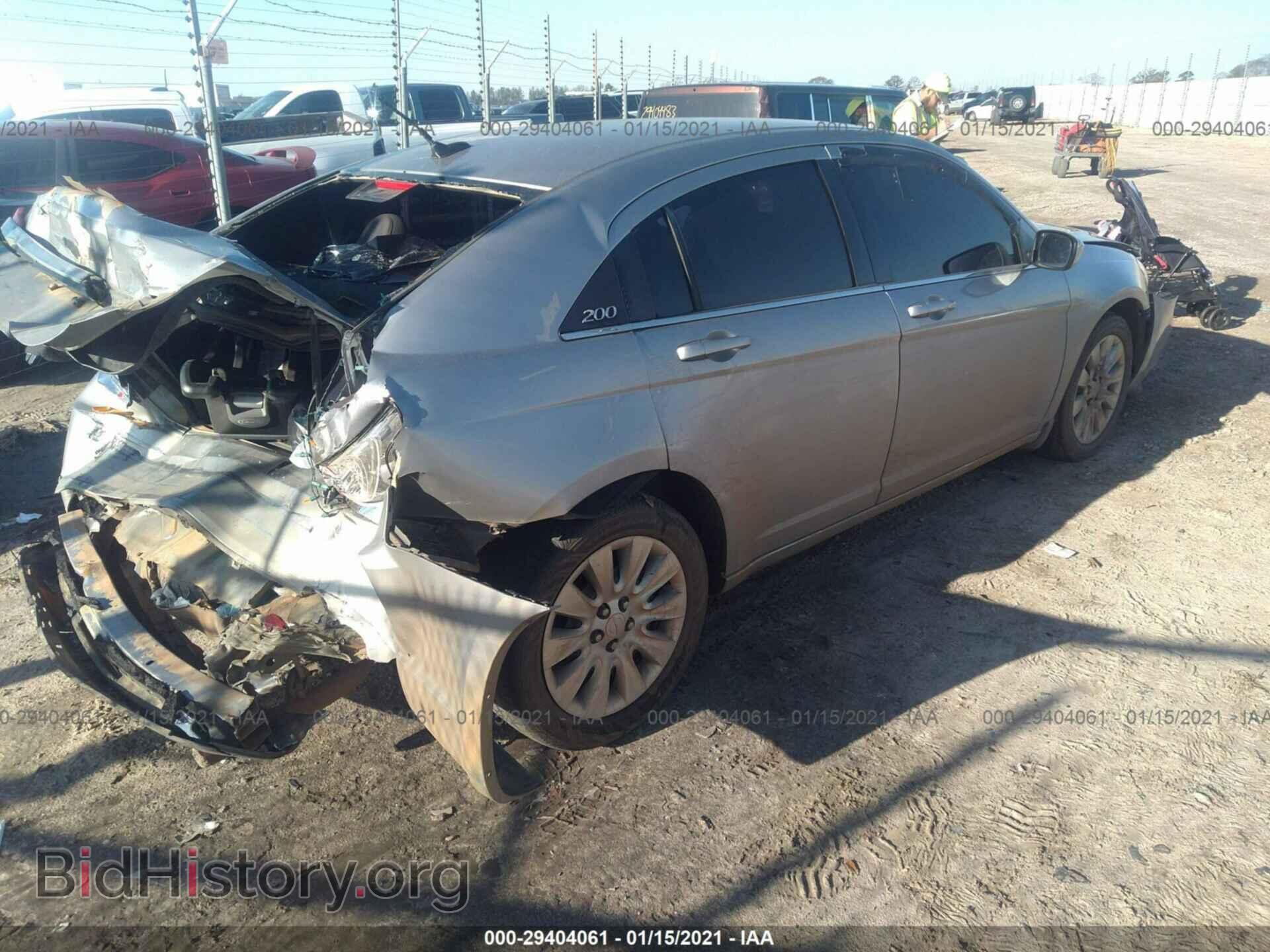 2014 CHRYSLER 200 - VIN: 1C3CCBAB9EN237231 - Photo 4