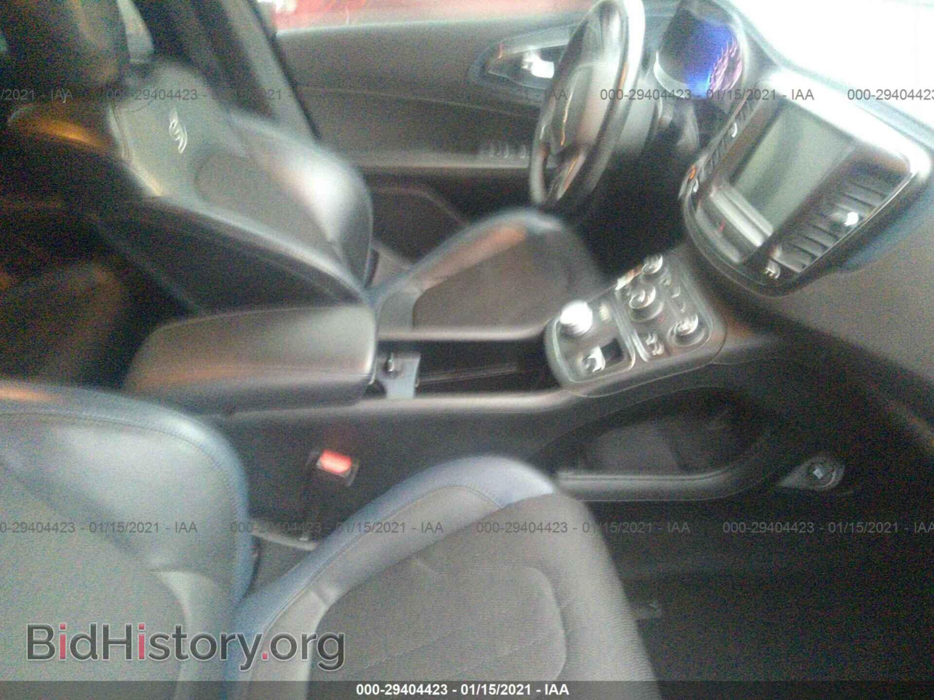 2016 CHRYSLER 200 - VIN: 1C3CCCBB8GN178759 - Фото 5