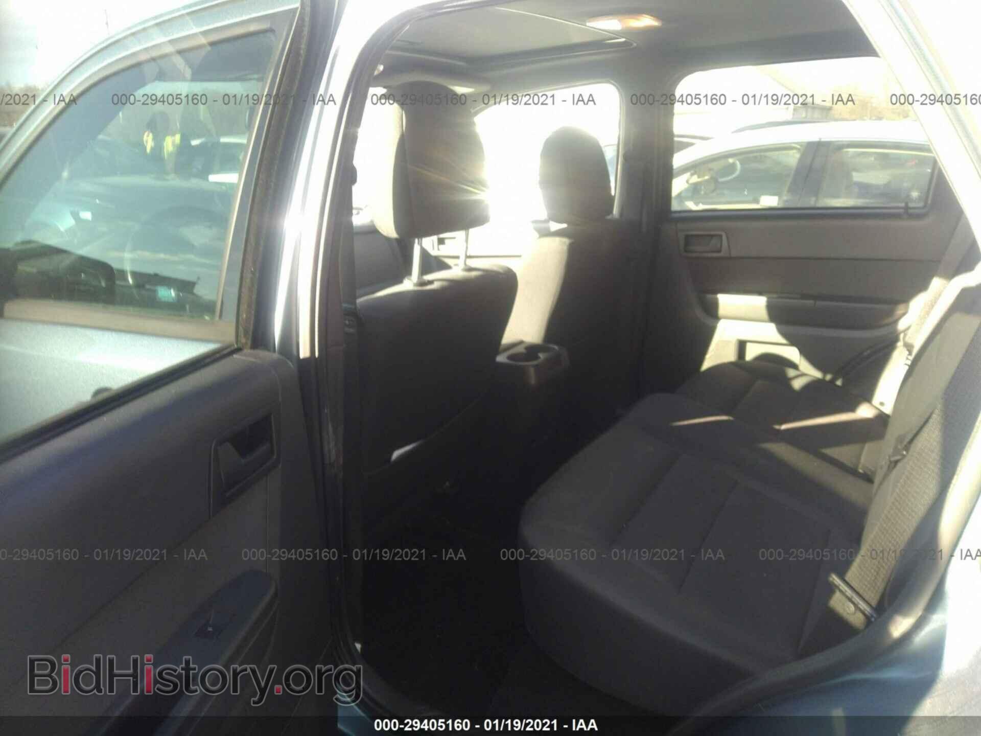 2011 FORD ESCAPE - VIN: 1FMCU9DG2BKC21986 - Фото 8