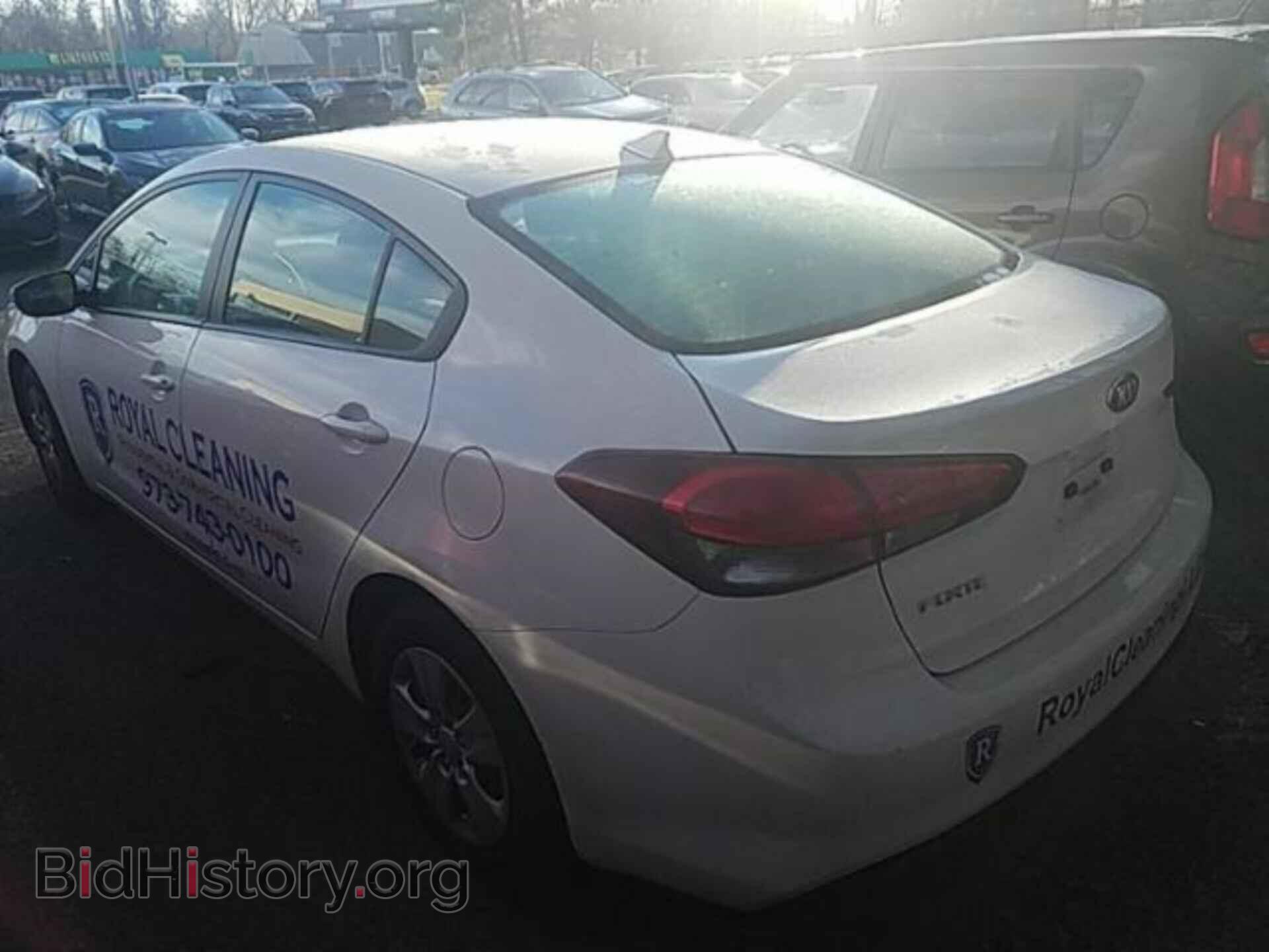 2017 KIA FORTE - VIN: 3KPFK4A79HE159478 - Фото 3