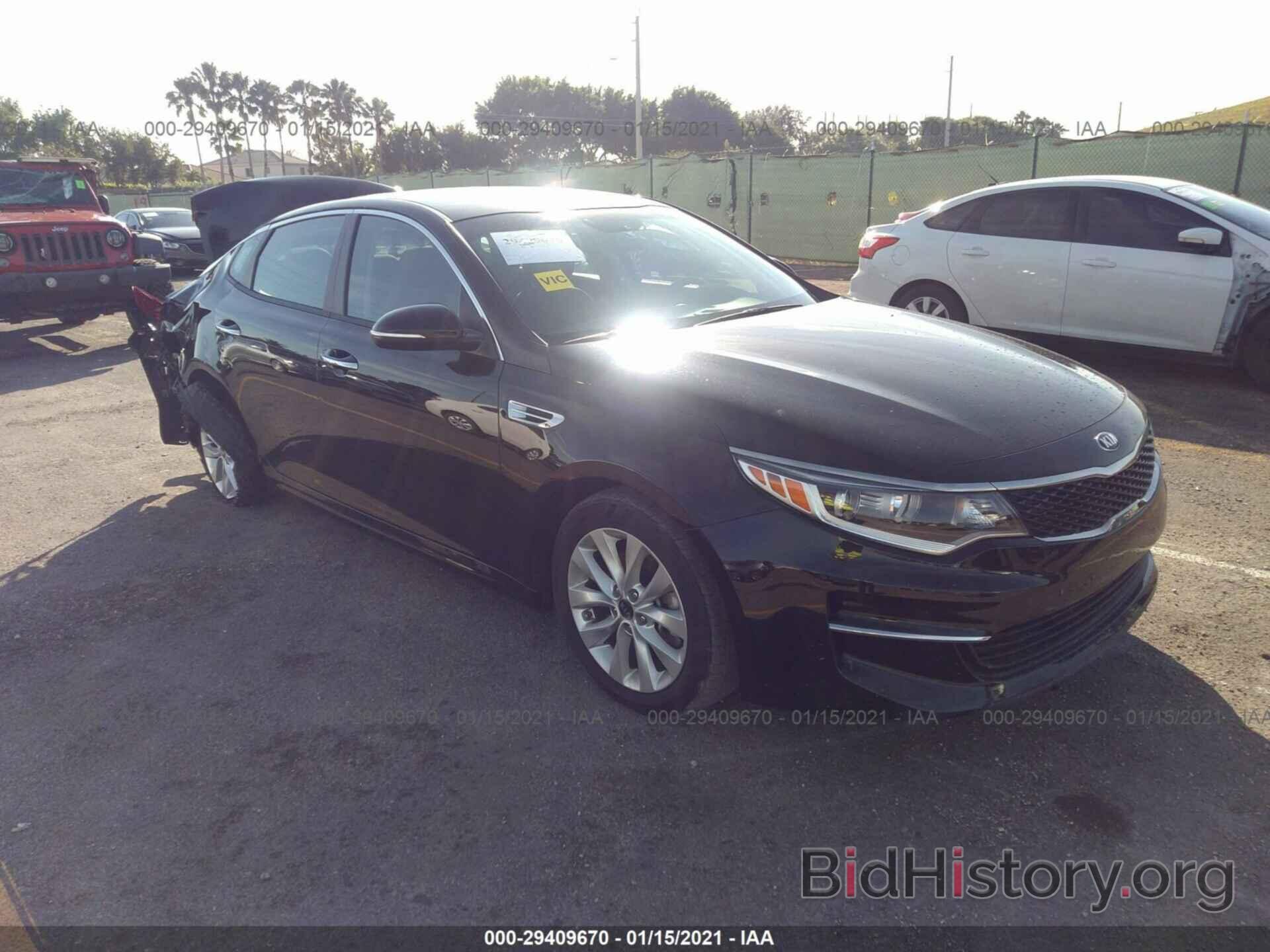 Photo 5XXGT4L34JG268343 - KIA OPTIMA 2018