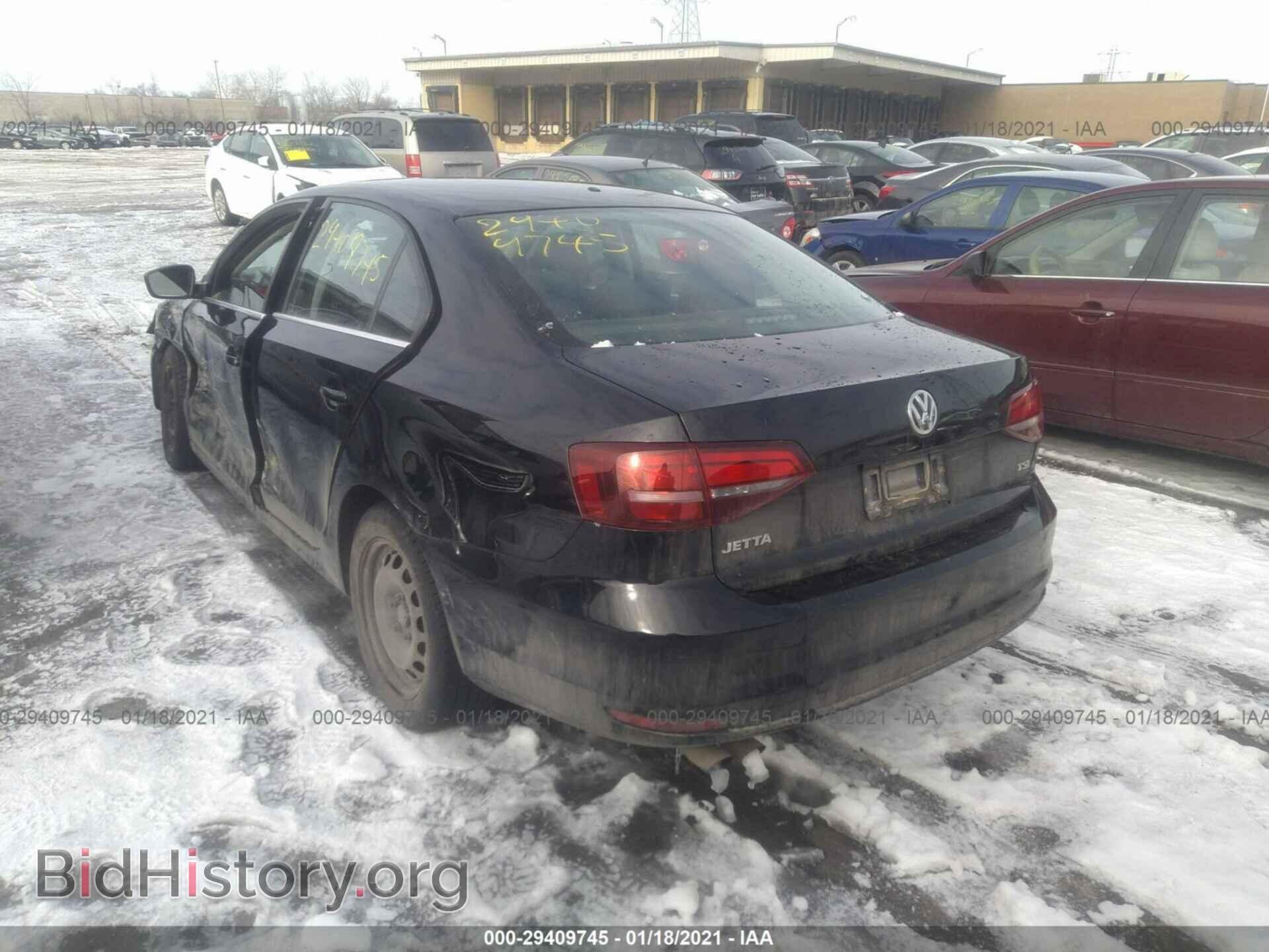 2017 VOLKSWAGEN JETTA - VIN: 3VW2B7AJ1HM275174 - Фото 3