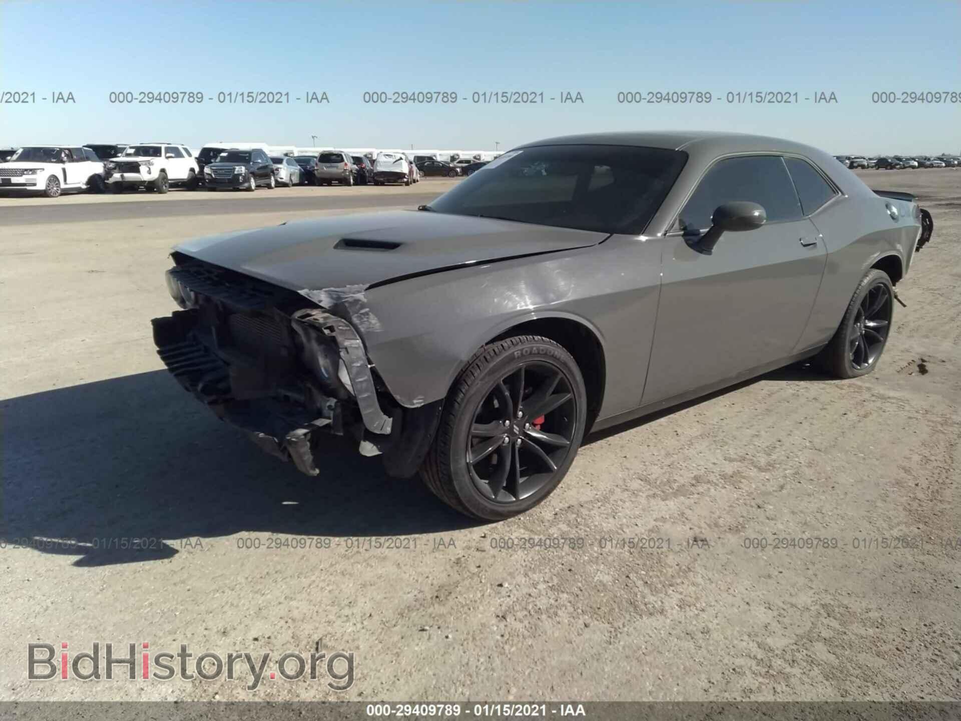2018 DODGE CHALLENGER - VIN: 2C3CDZAG2JH204415 - Фото 2