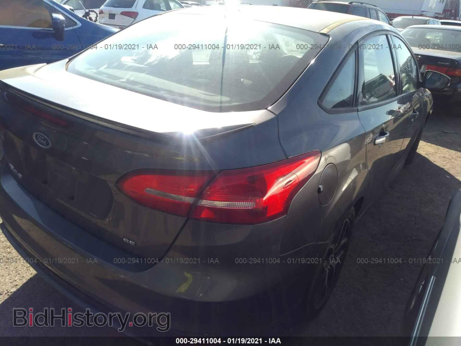 2016 FORD FOCUS - VIN: 1FADP3F2XGL296859 - Фото 4