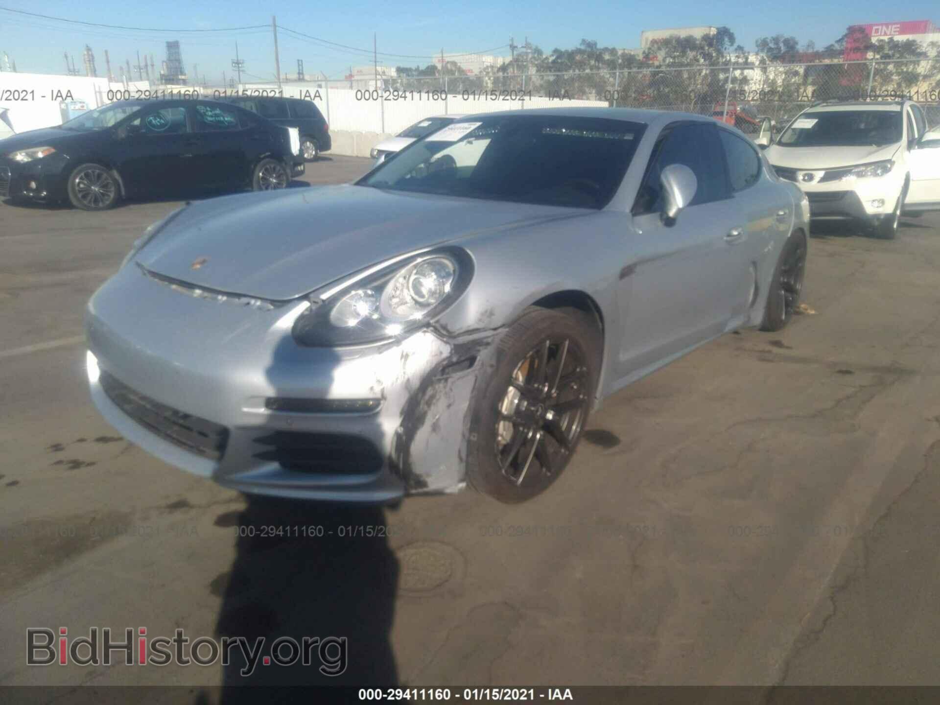 2014 PORSCHE PANAMERA - VIN: WP0AB2A75EL056107 - Фото 2