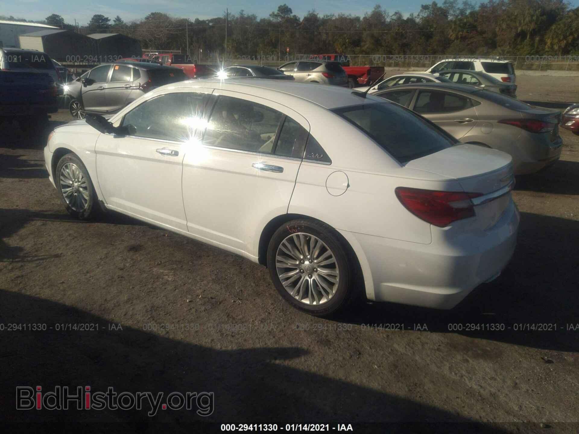 2012 CHRYSLER 200 - VIN: 1C3CCBCB5CN180780 - Фото 3
