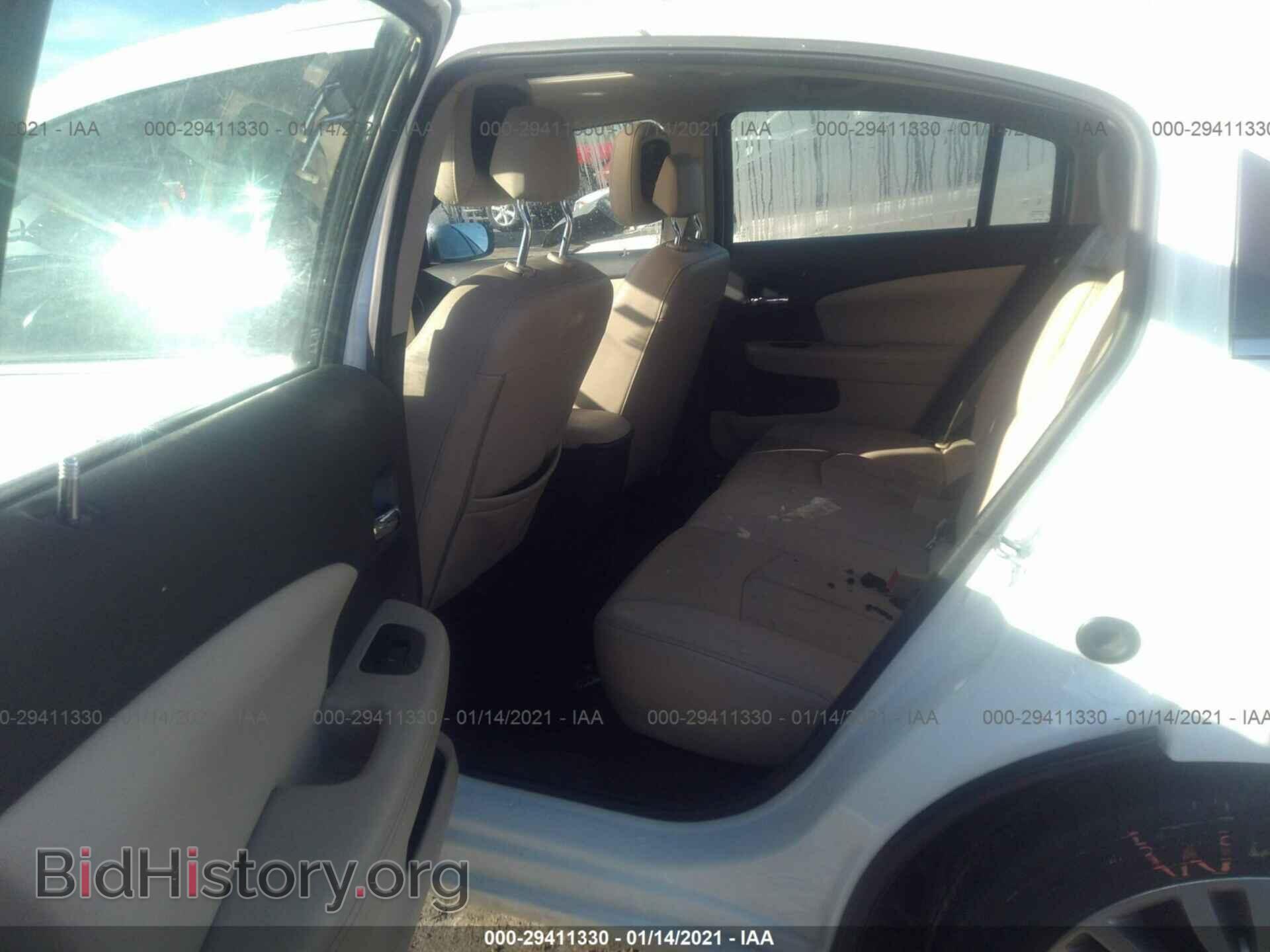 2012 CHRYSLER 200 - VIN: 1C3CCBCB5CN180780 - Фото 8