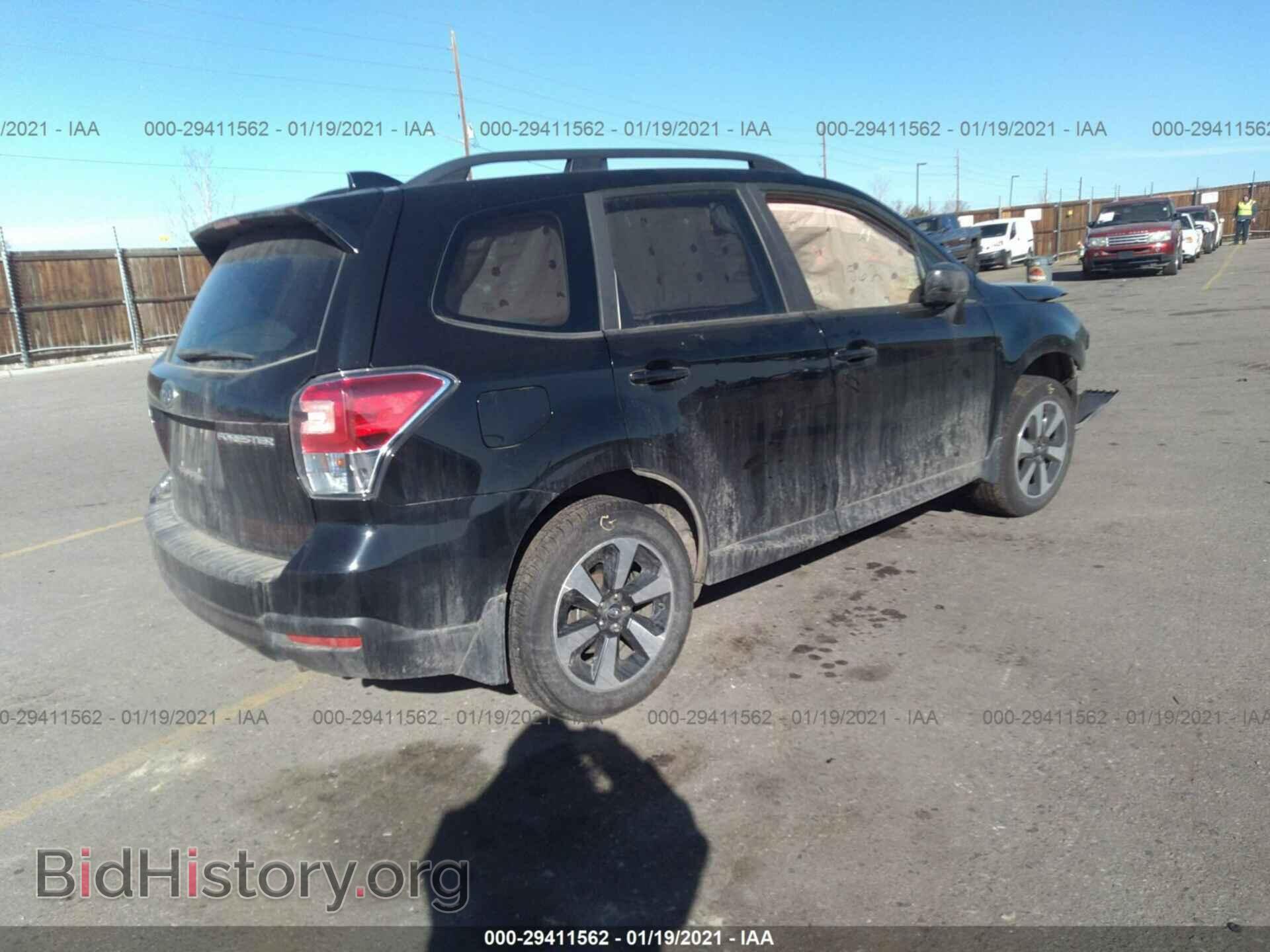 2018 SUBARU FORESTER - VIN: JF2SJAEC8JH499813 - Фото 4