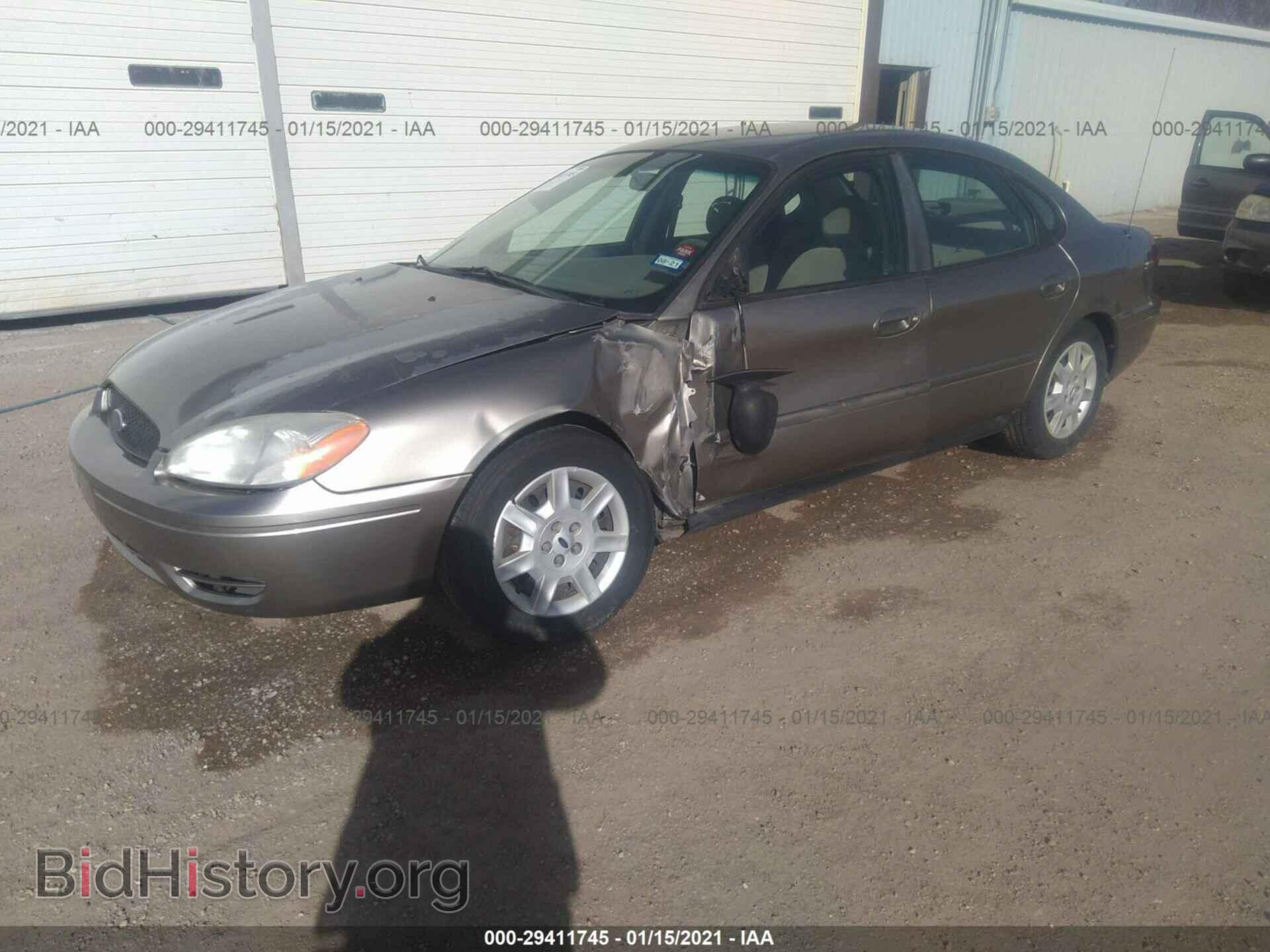 2006 FORD TAURUS - VIN: 1FAHP53286A131369 - Фото 2