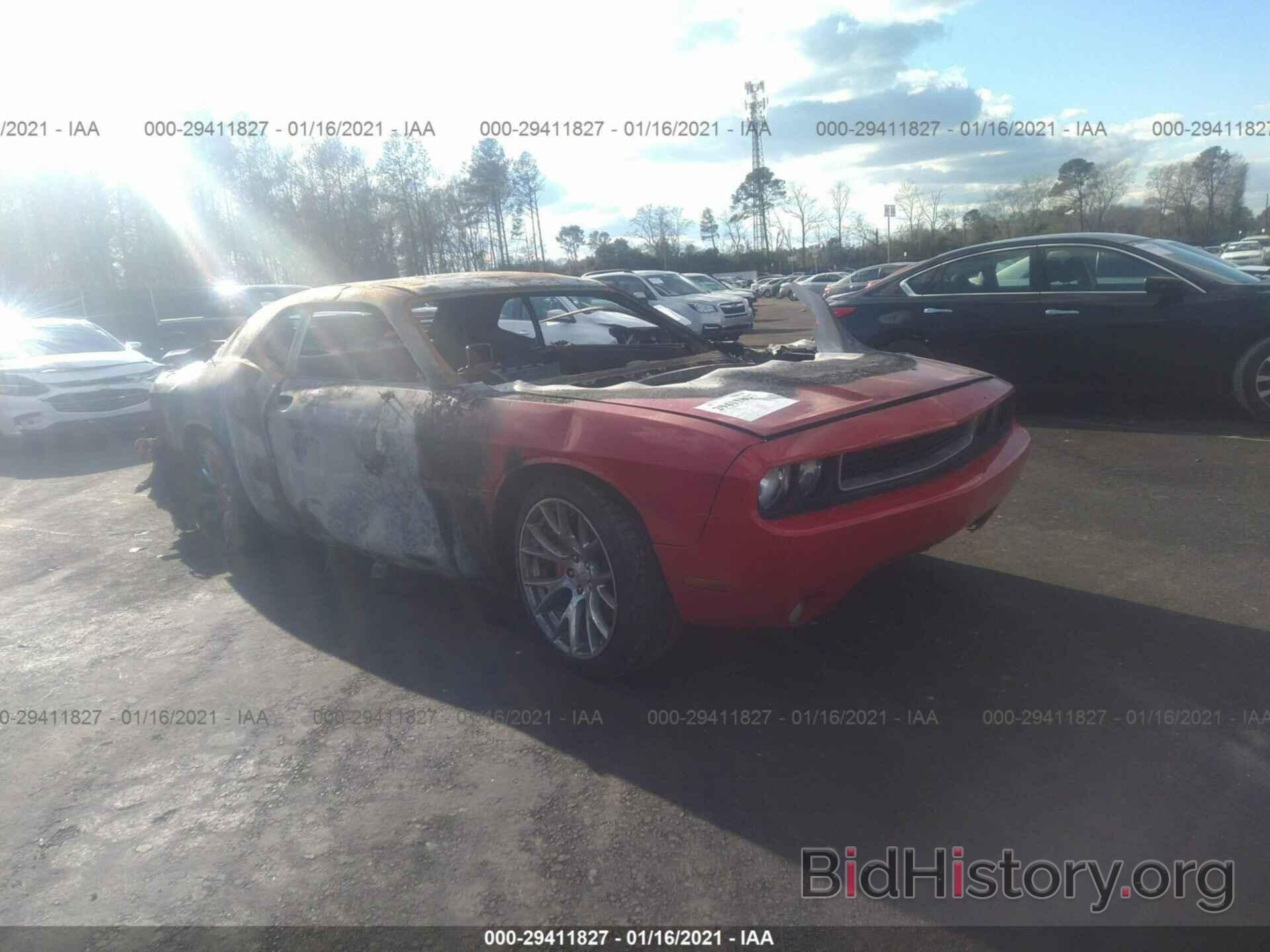 Photo 2C3CDYCJ1EH158083 - DODGE CHALLENGER 2014