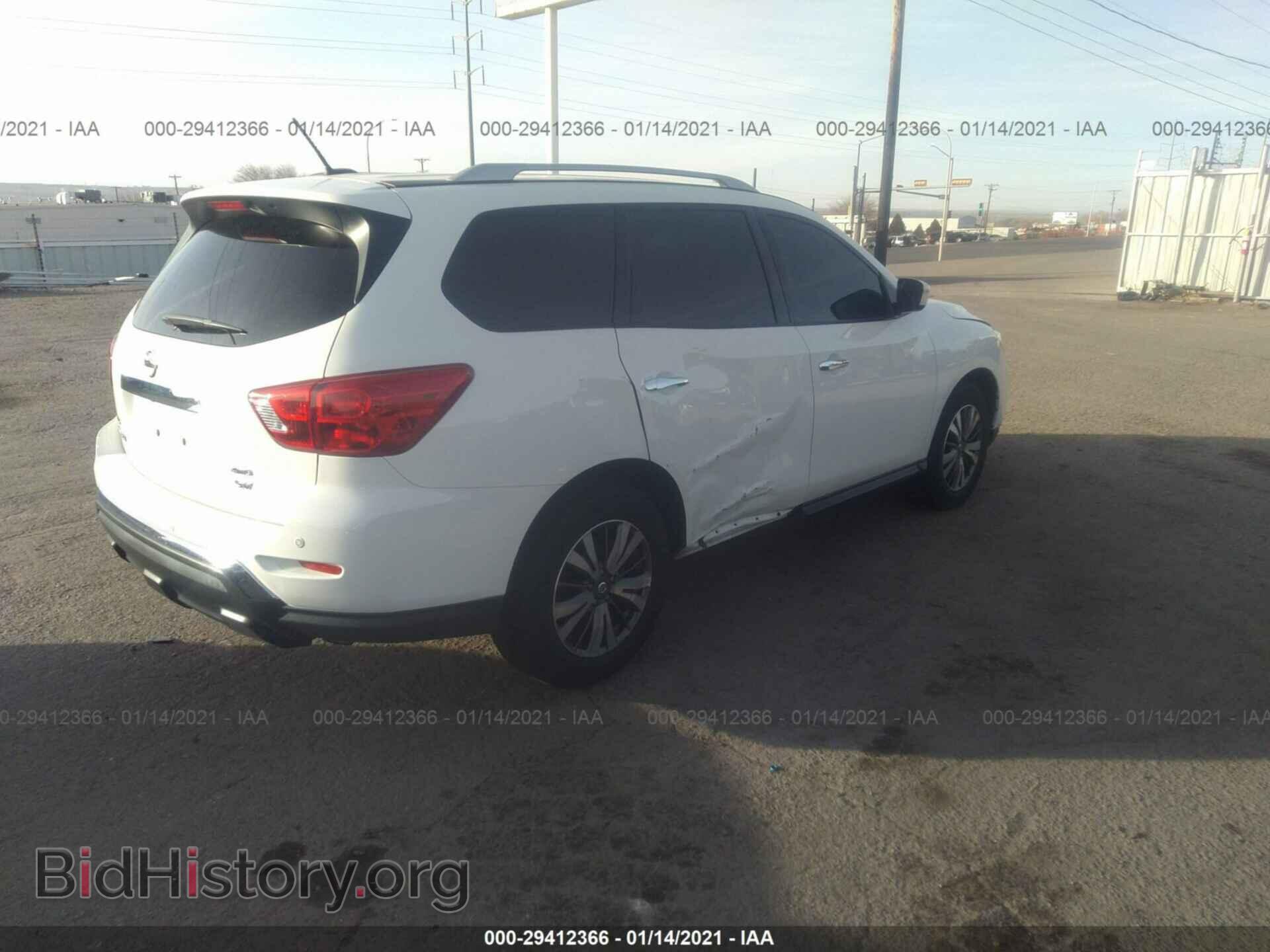 2017 NISSAN PATHFINDER - VIN: 5N1DR2MM5HC667538 - Фото 4