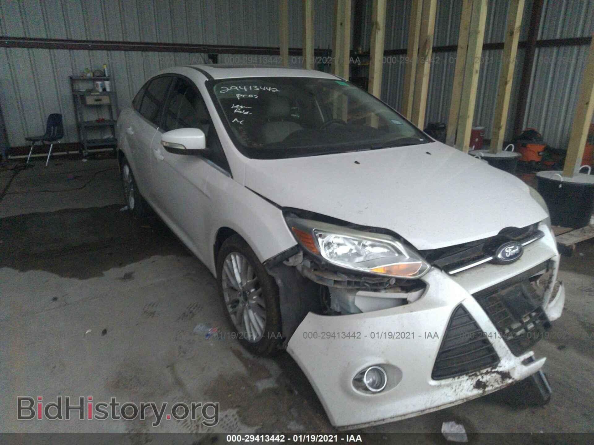 Photo 1FAHP3H24CL409665 - FORD FOCUS 2012
