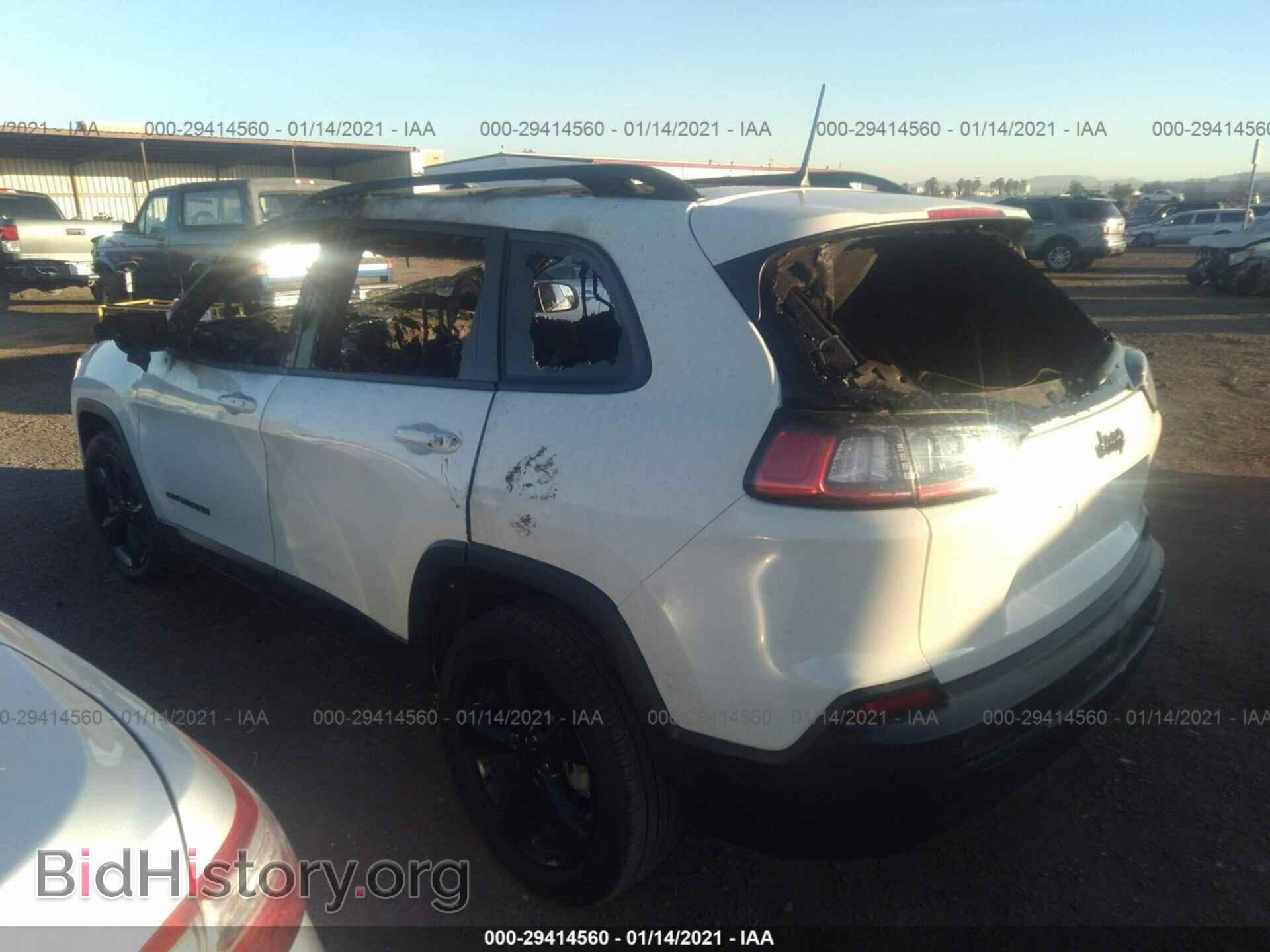 2019 JEEP CHEROKEE - VIN: 1C4PJLLB1KD448401 - Фото 3