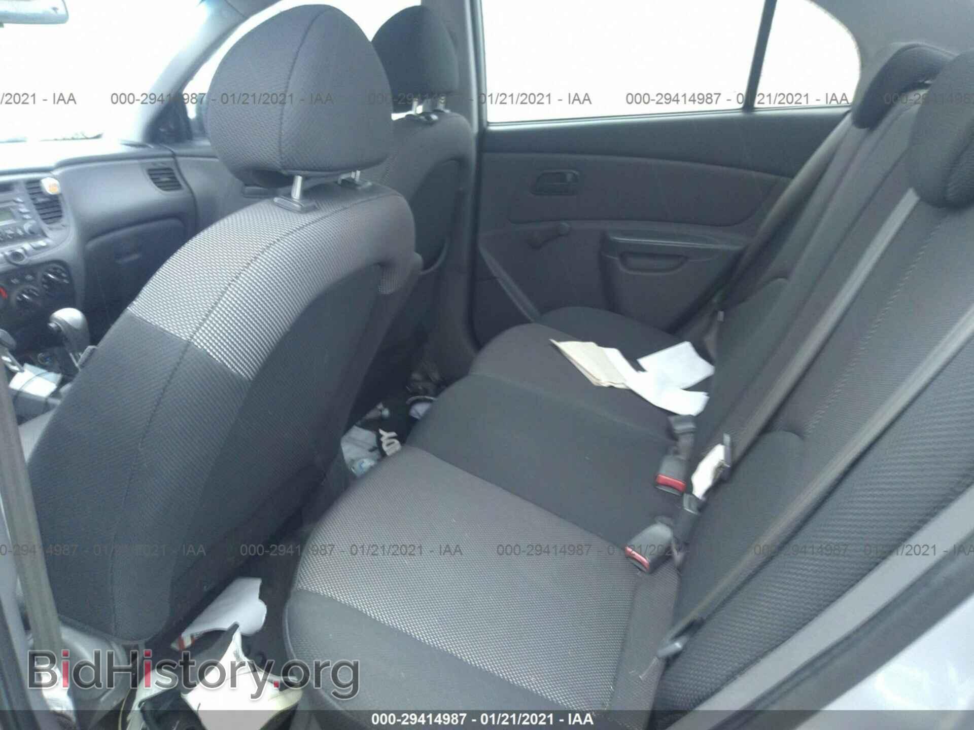 2008 KIA RIO - VIN: KNADE123786355625 - Photo 8