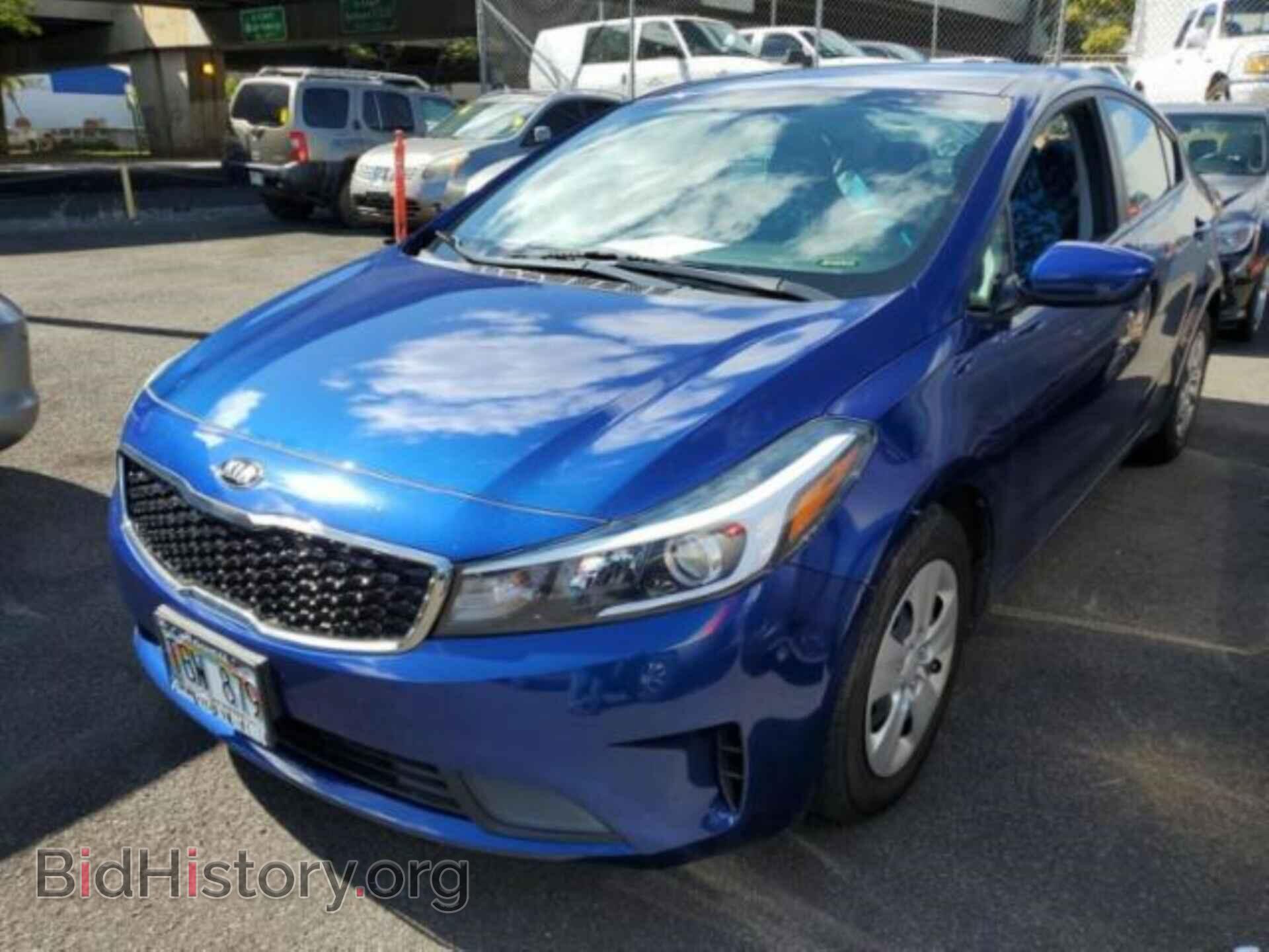 2017 KIA FORTE - VIN: 3KPFK4A73HE099357 - Photo 2