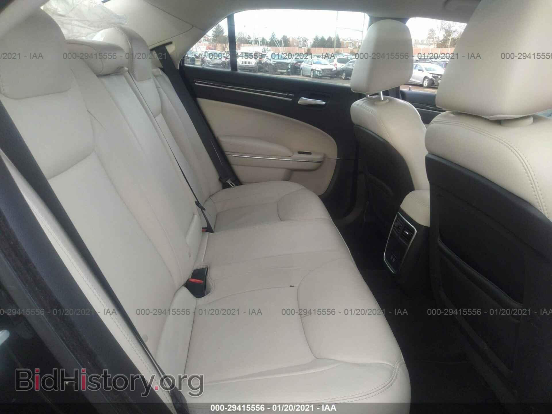 2016 CHRYSLER 300 - VIN: 2C3CCARG9GH304920 - Фото 8