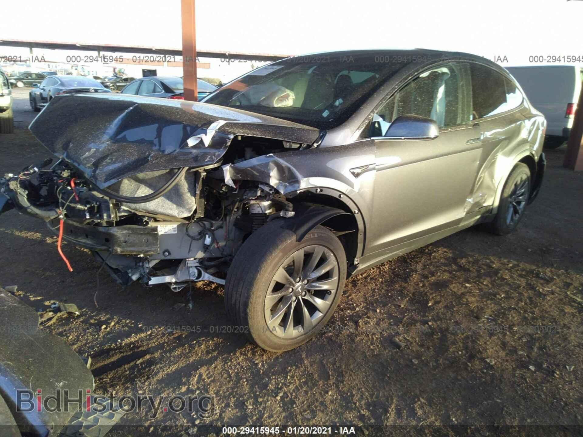 2017 TESLA MODEL X - VIN: 5YJXCDE22HF078283 - Photo 2