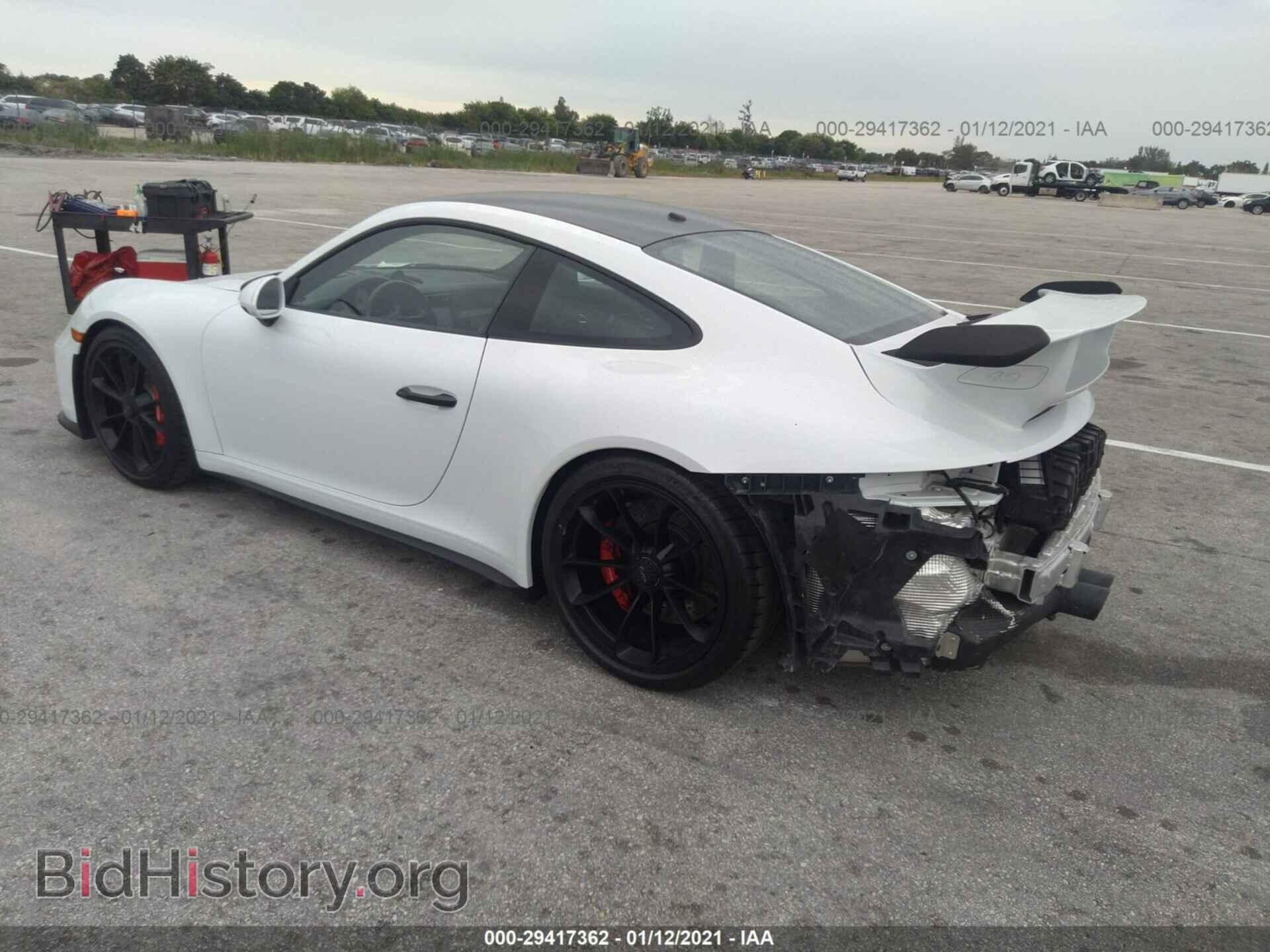 2018 PORSCHE 911 - VIN: WP0AC2A98JS176630 - Фото 3