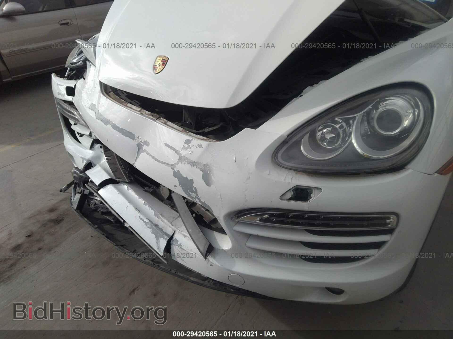 2012 PORSCHE CAYENNE - VIN: WP1AA2A28CLA12475 - Фото 6