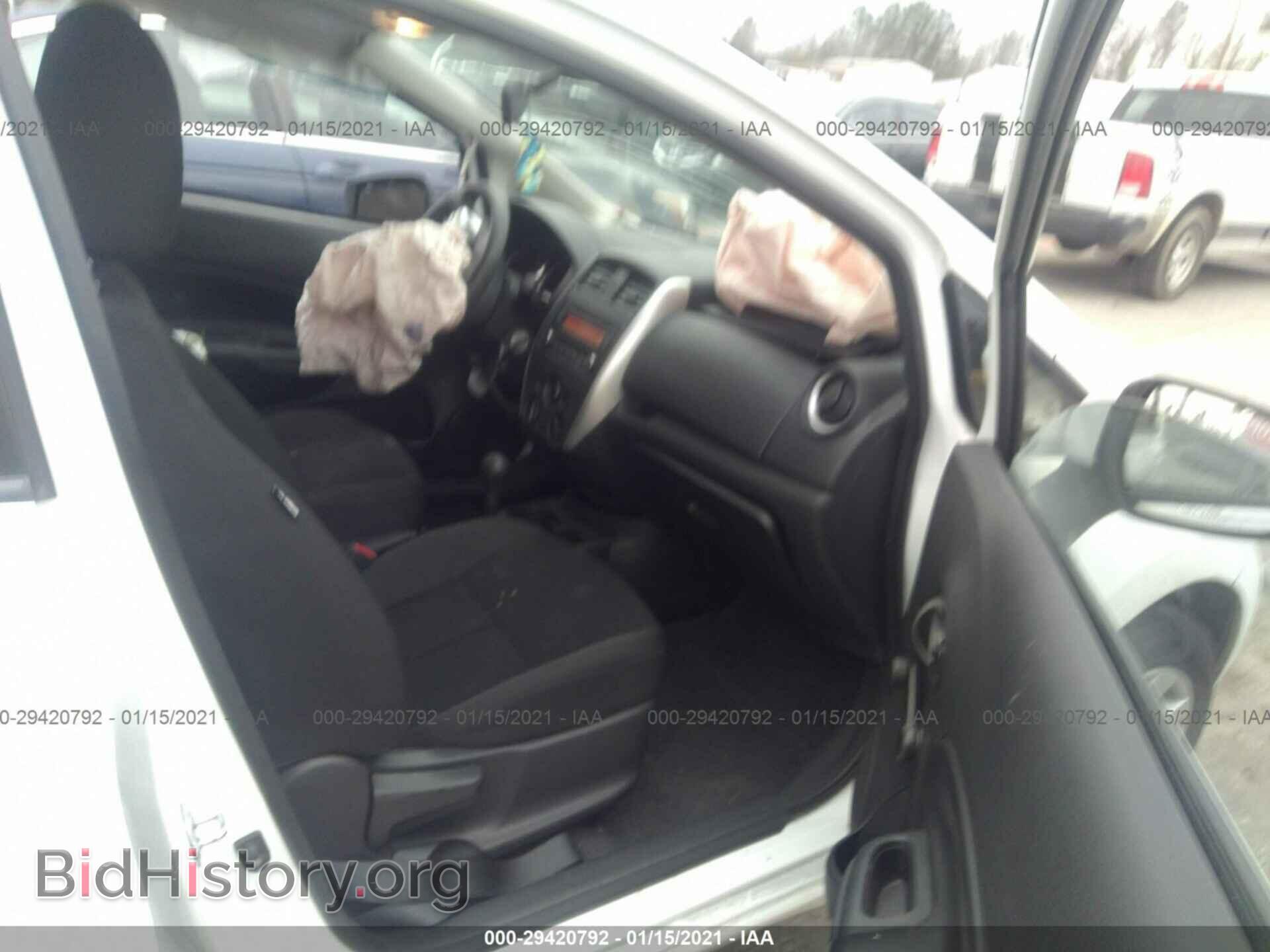 2016 NISSAN VERSA NOTE - VIN: 3N1CE2CP2GL368862 - Фото 5