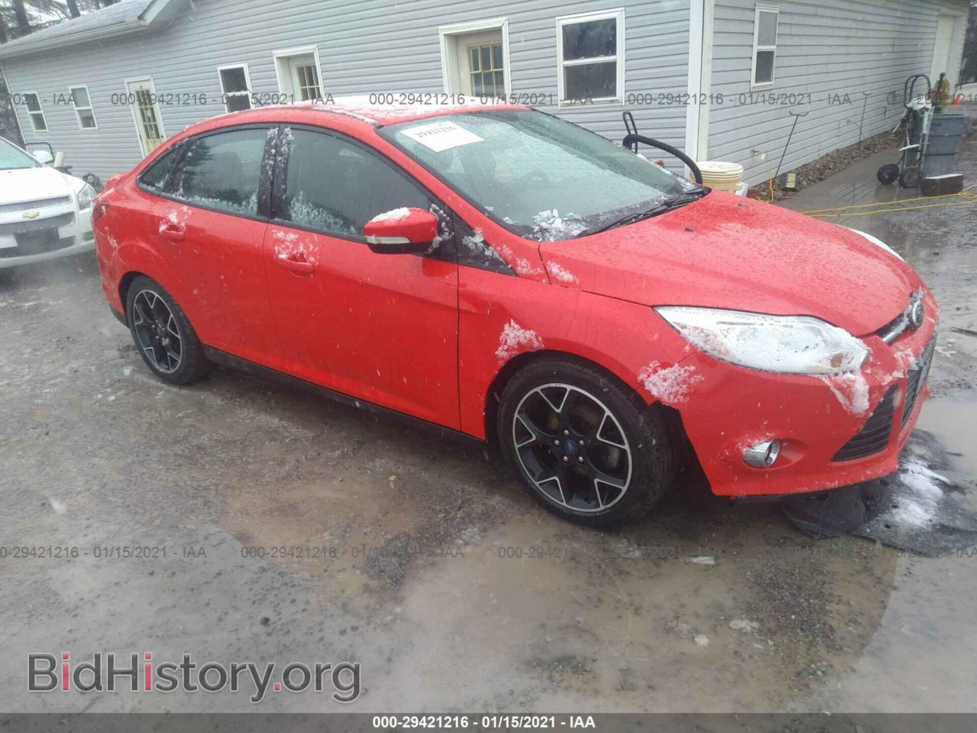 Photo 1FADP3F2XEL166982 - FORD FOCUS 2014