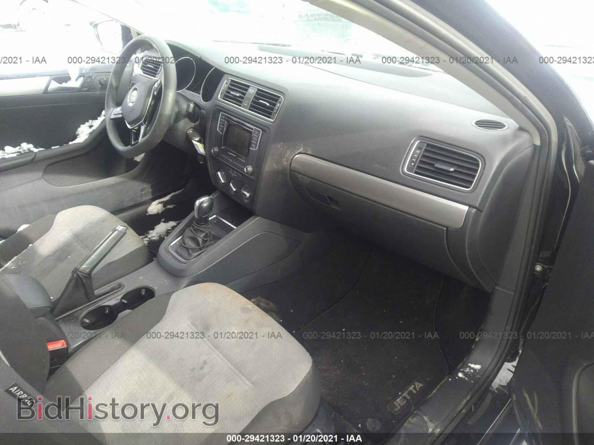 2017 VOLKSWAGEN JETTA - VIN: 3VW2B7AJ7HM270836 - Фото 5