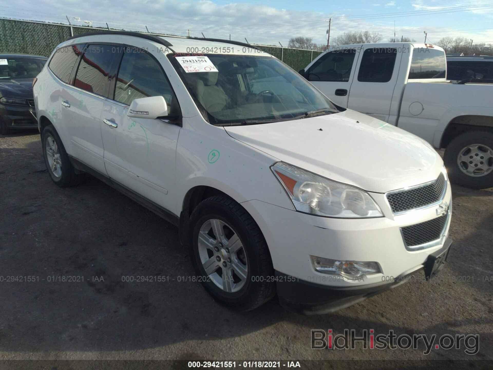 Photo 1GNKVGED4BJ281030 - CHEVROLET TRAVERSE 2011