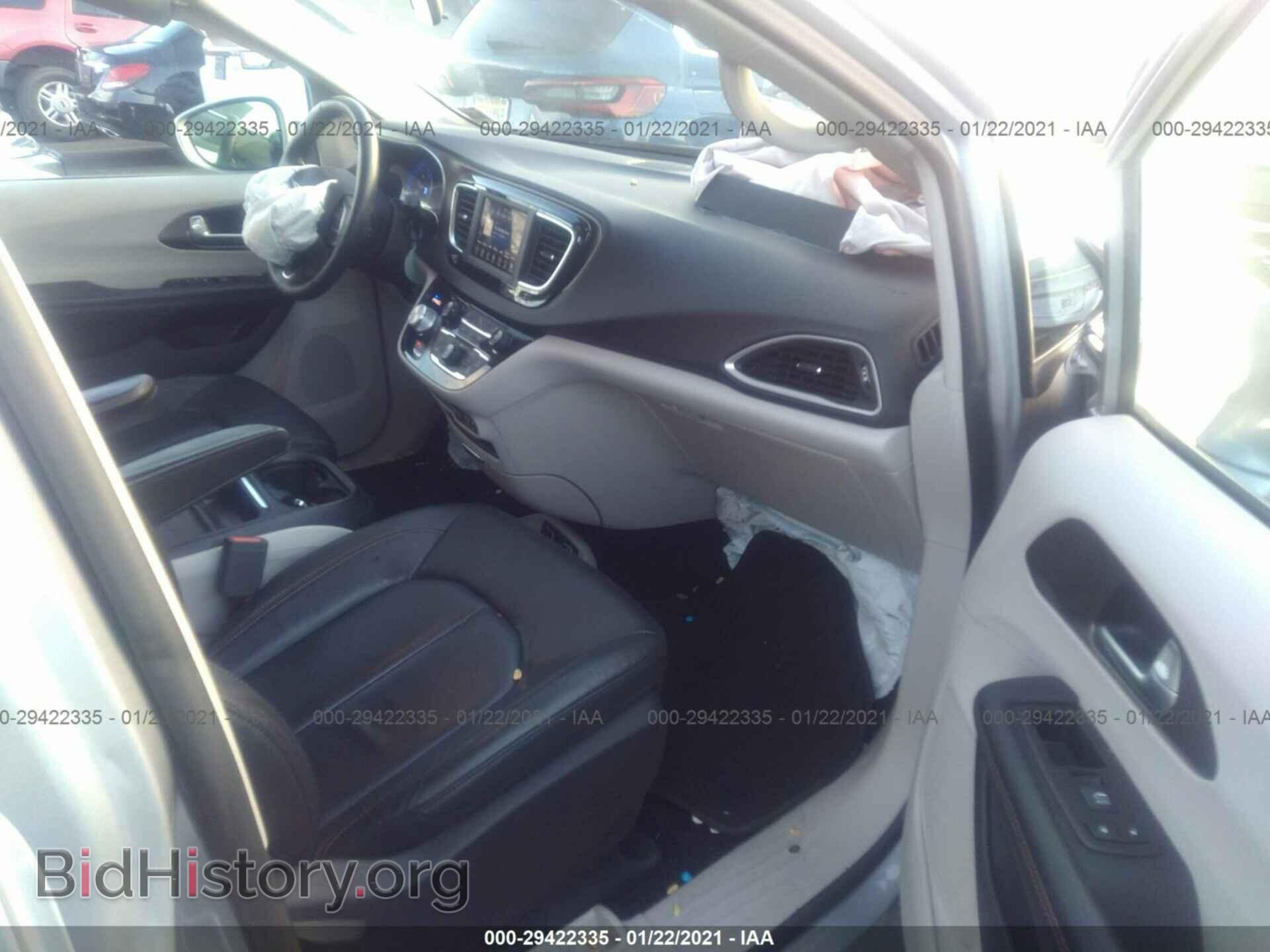 2018 CHRYSLER PACIFICA - VIN: 2C4RC1BG9JR355075 - Фото 5