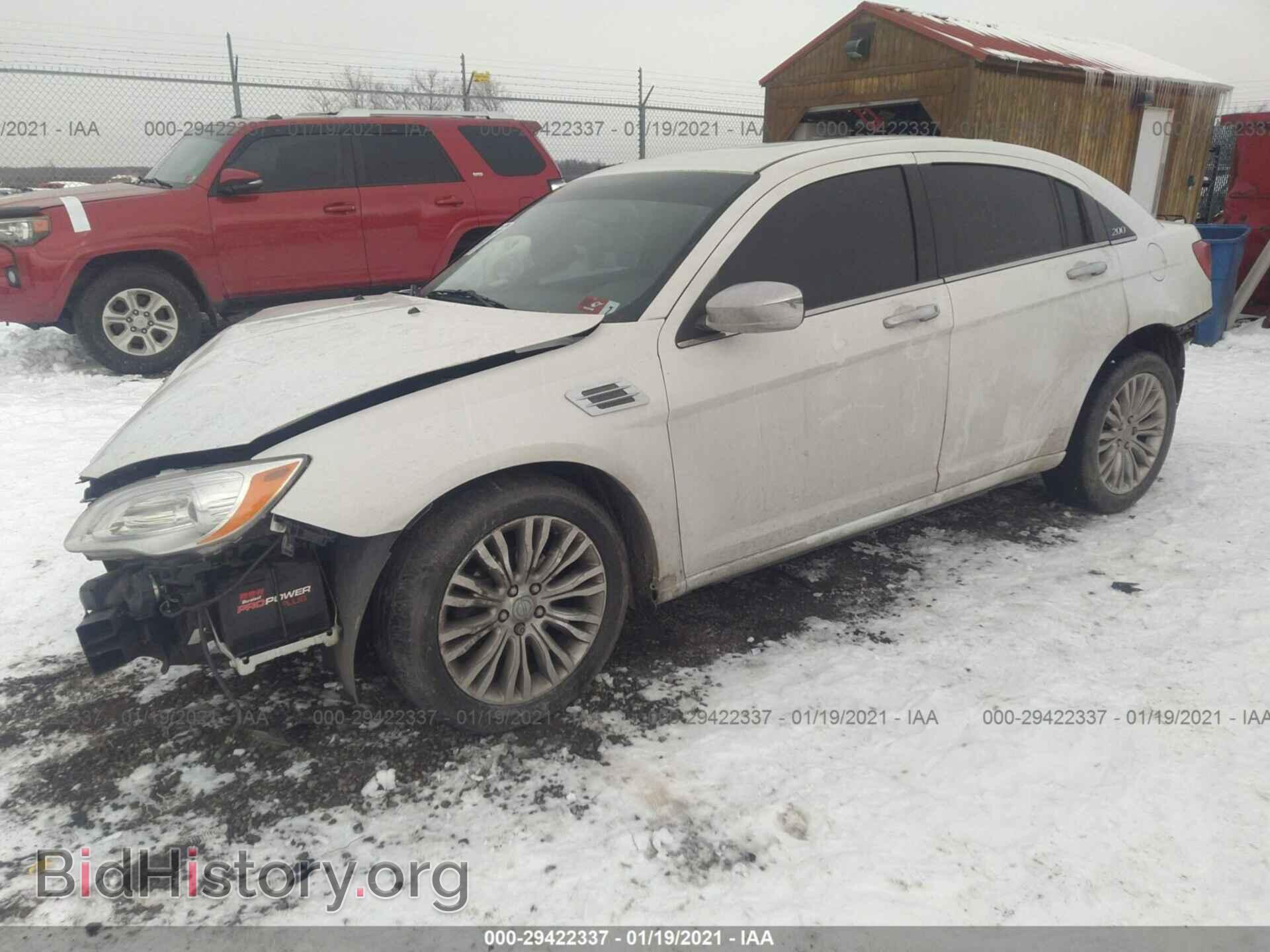 2012 CHRYSLER 200 - VIN: 1C3CCBCG5CN249544 - Фото 2