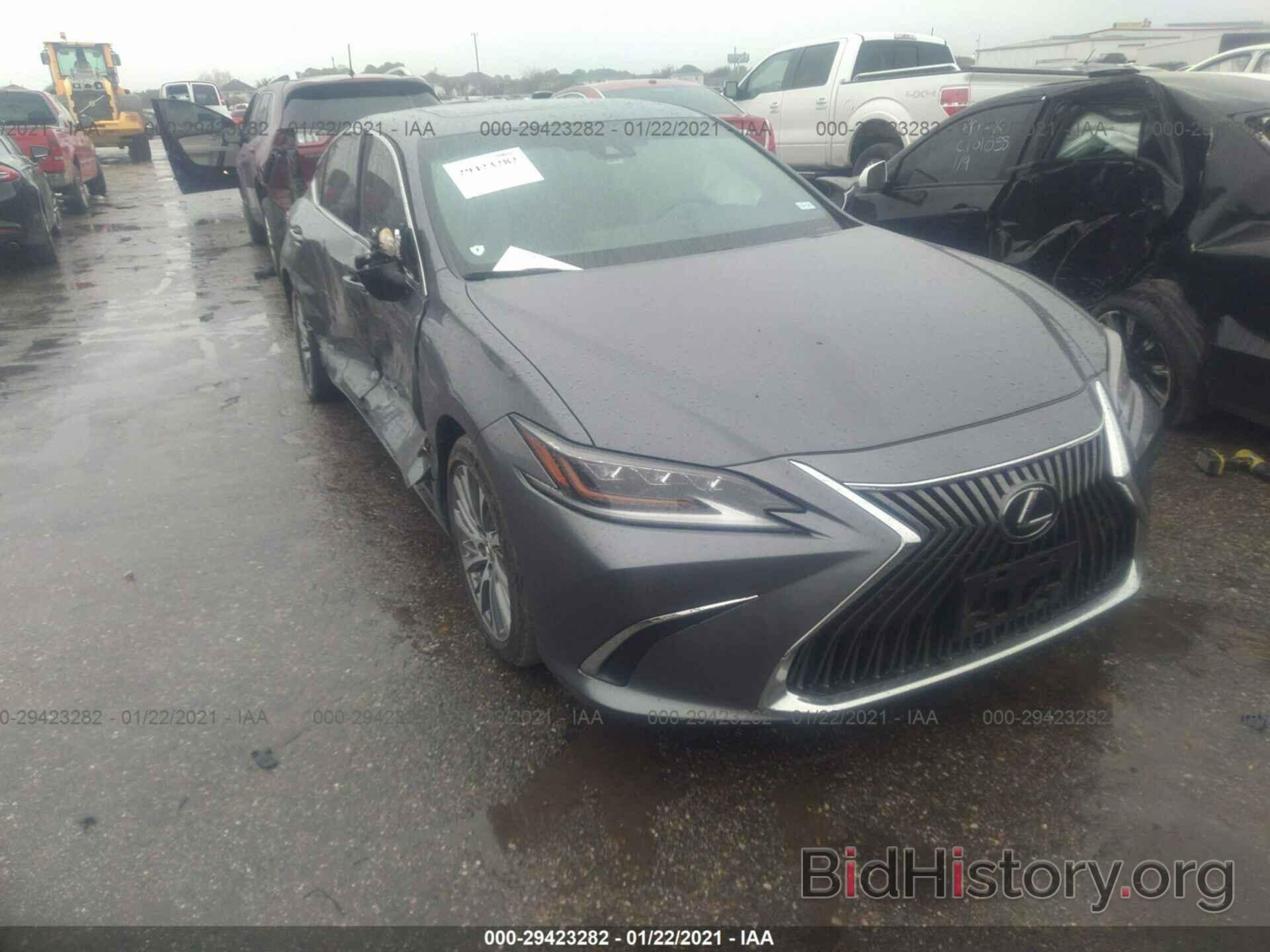 Photo 58ABZ1B14KU028572 - LEXUS ES 2019