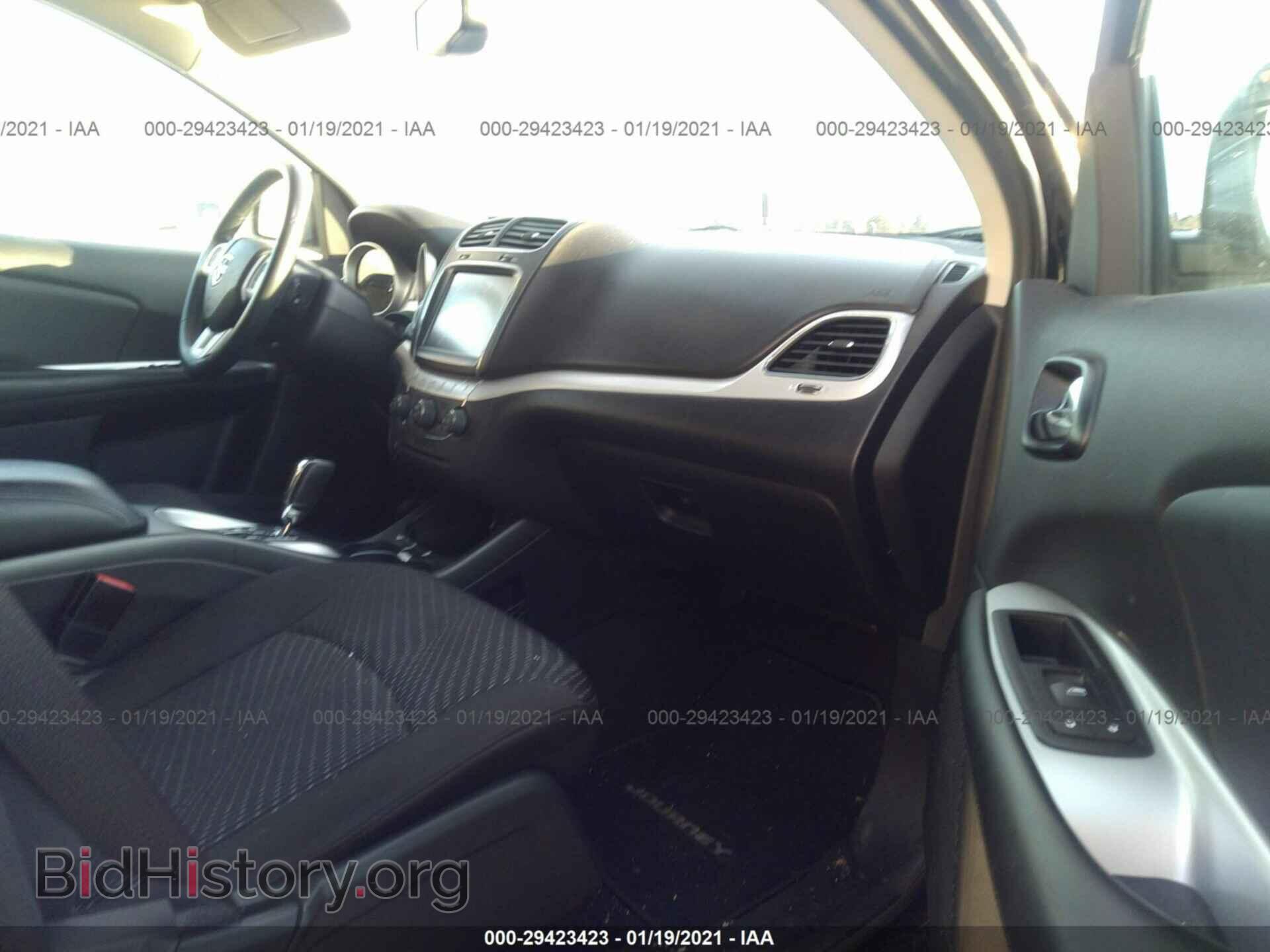 2016 DODGE JOURNEY - VIN: 3C4PDCBB7GT213575 - Фото 5