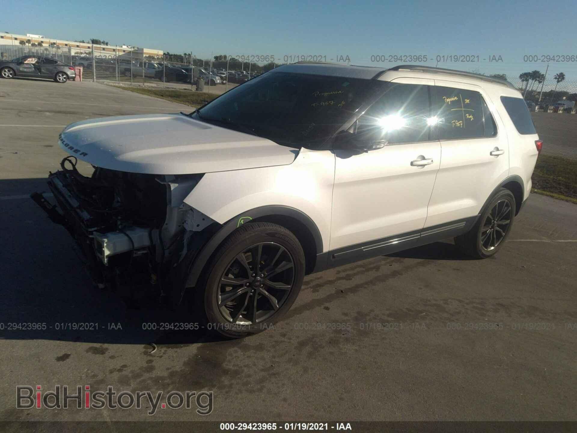 2017 FORD EXPLORER - VIN: 1FM5K7D81HGB87613 - Photo 2
