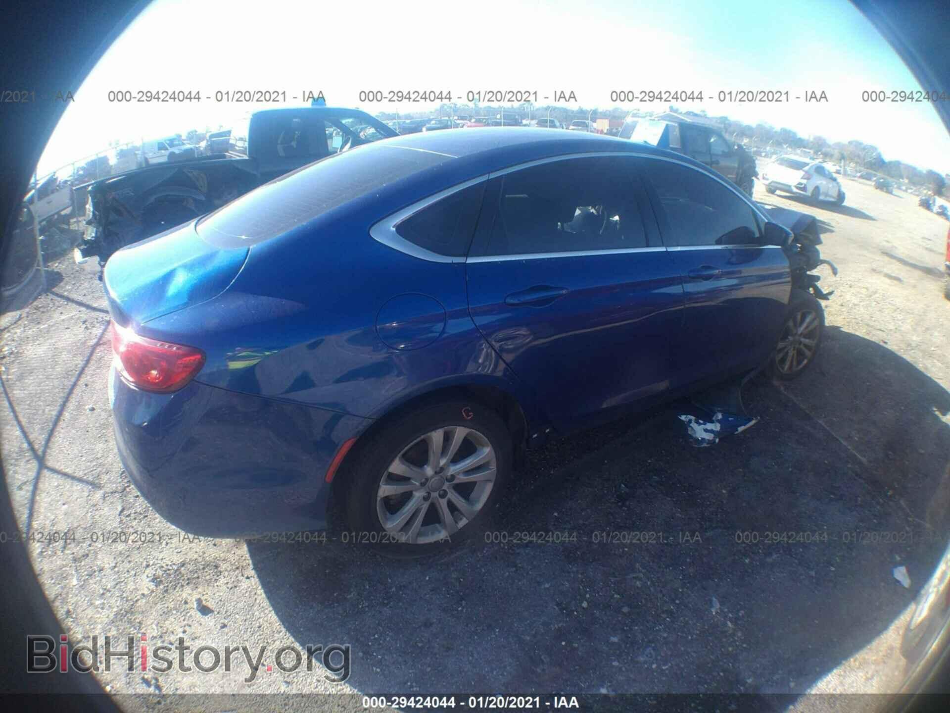 2015 CHRYSLER 200 - VIN: 1C3CCCAB0FN632910 - Фото 4