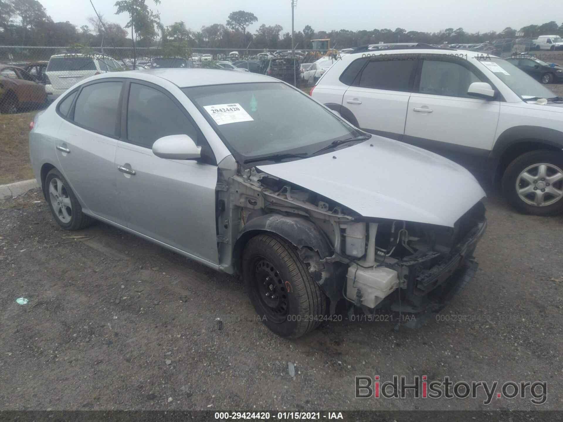 Photo KMHDU4AD6AU944065 - HYUNDAI ELANTRA 2010